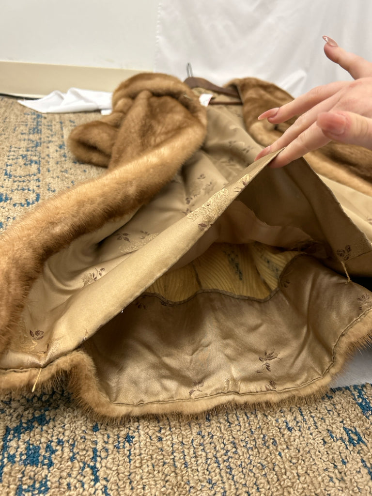 Maxine Furs Size M Brown Women Coat