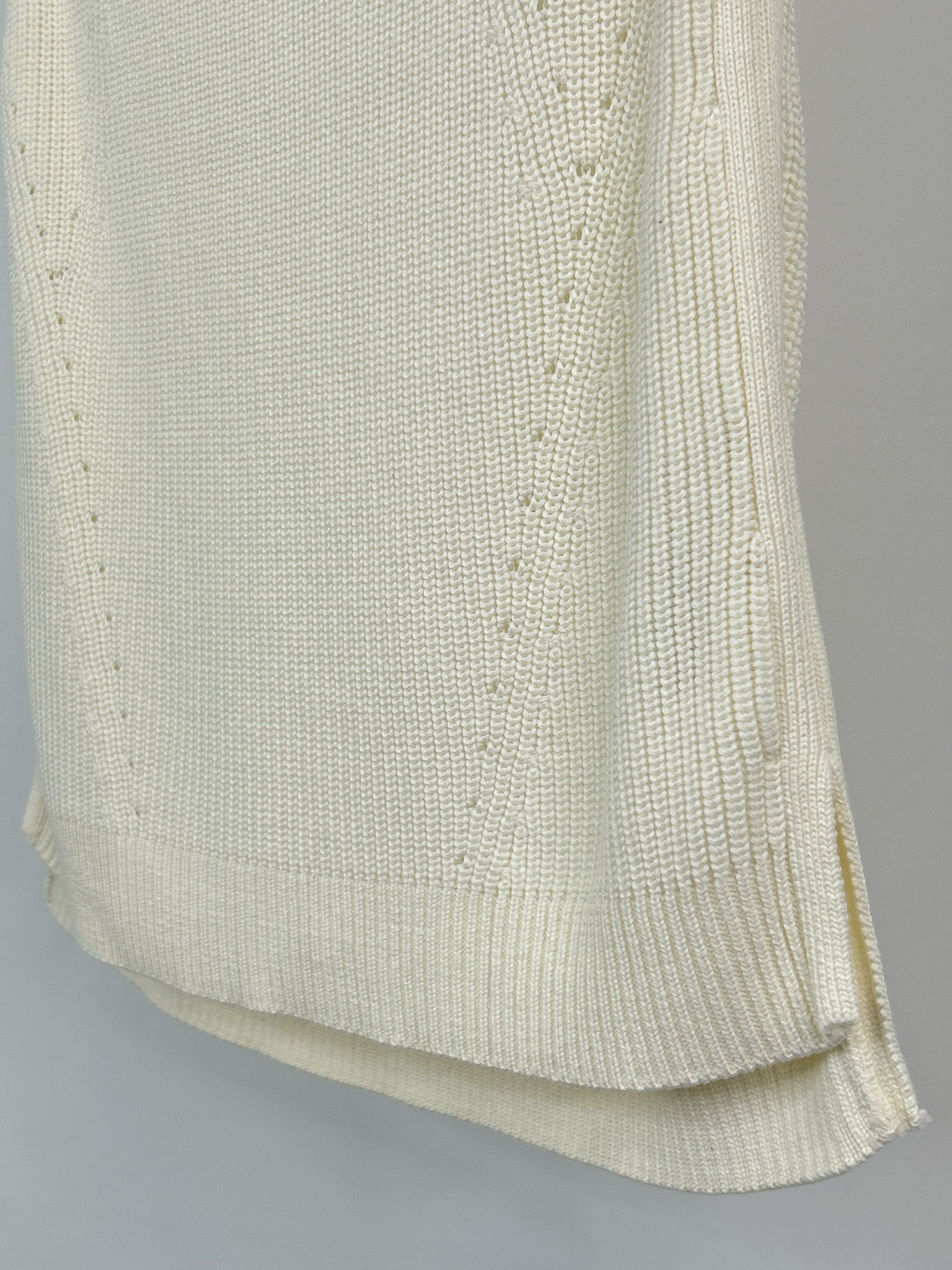 White House Black Market Size M White Women Sweater