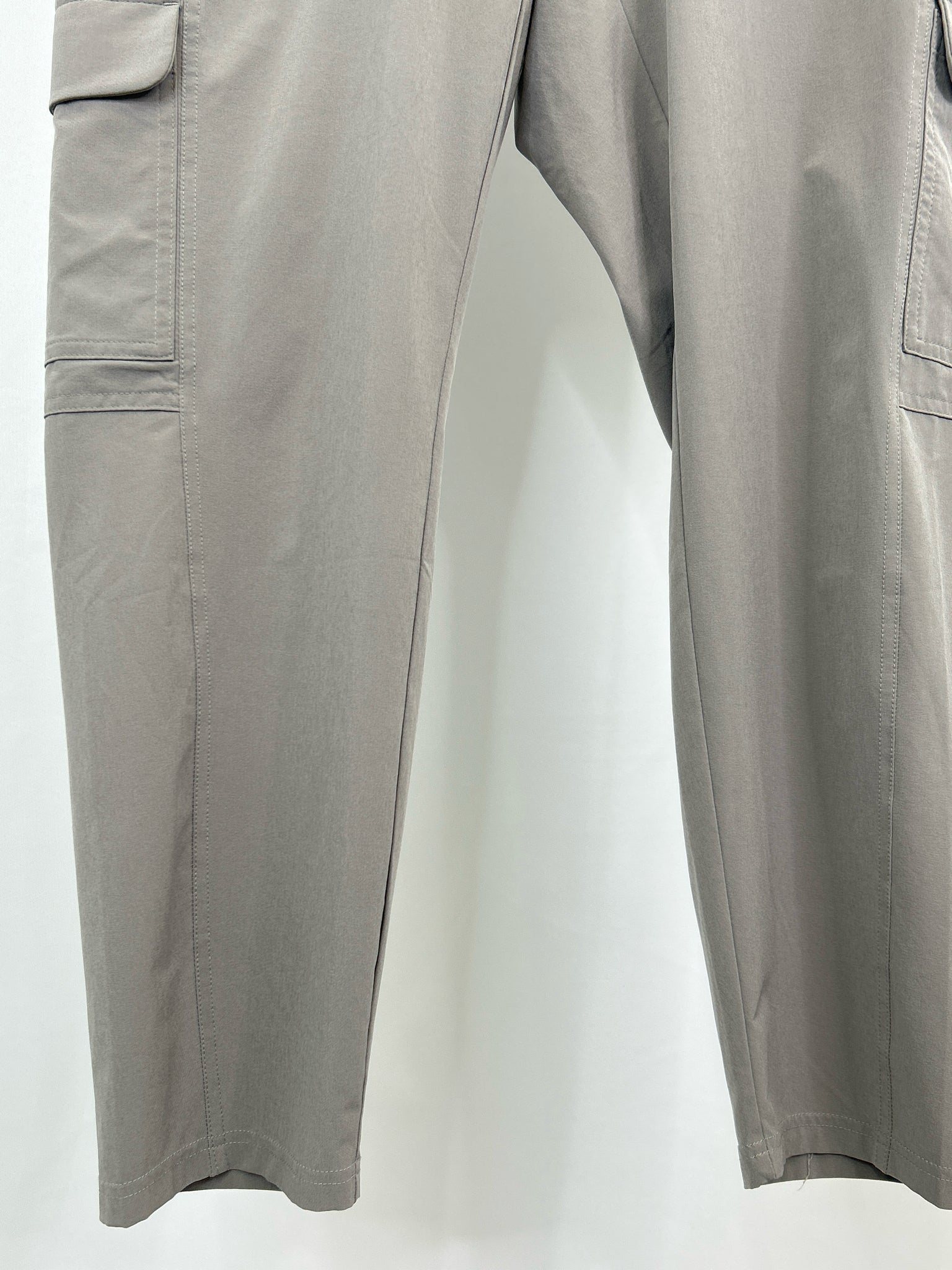 ATHLETA Size 14 Grey Women Pants