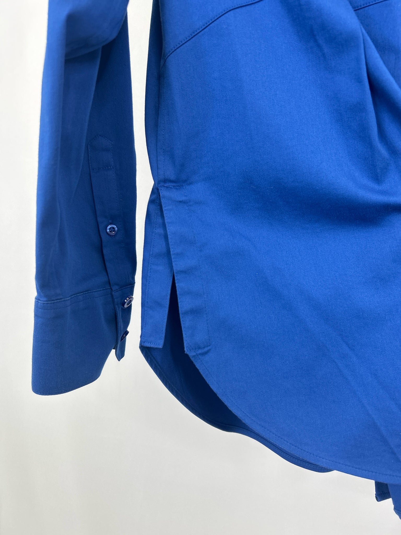 CHICO'S Size 6 Blue Women Shirt