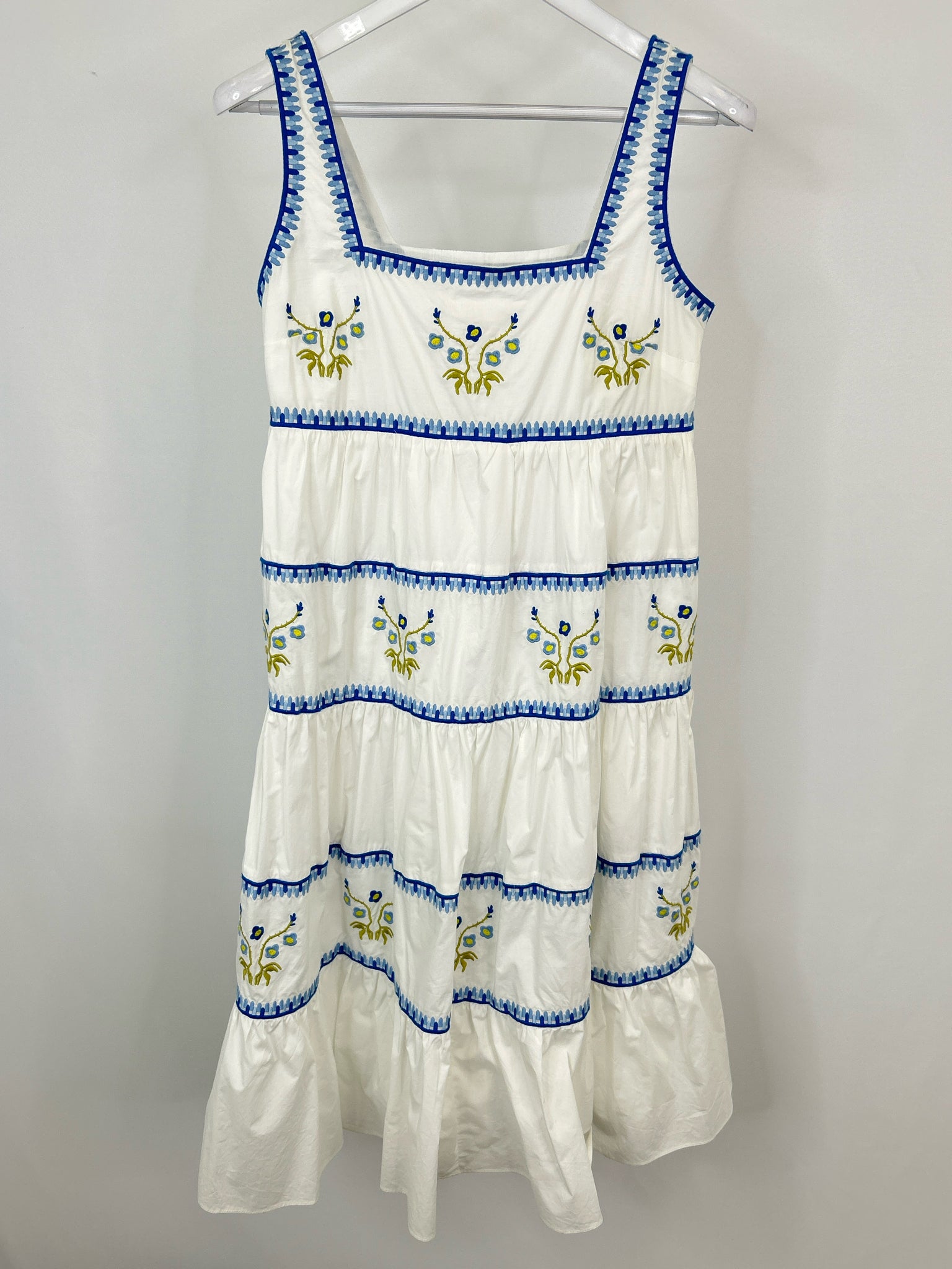 English Factory Size S White Floral Women Dress