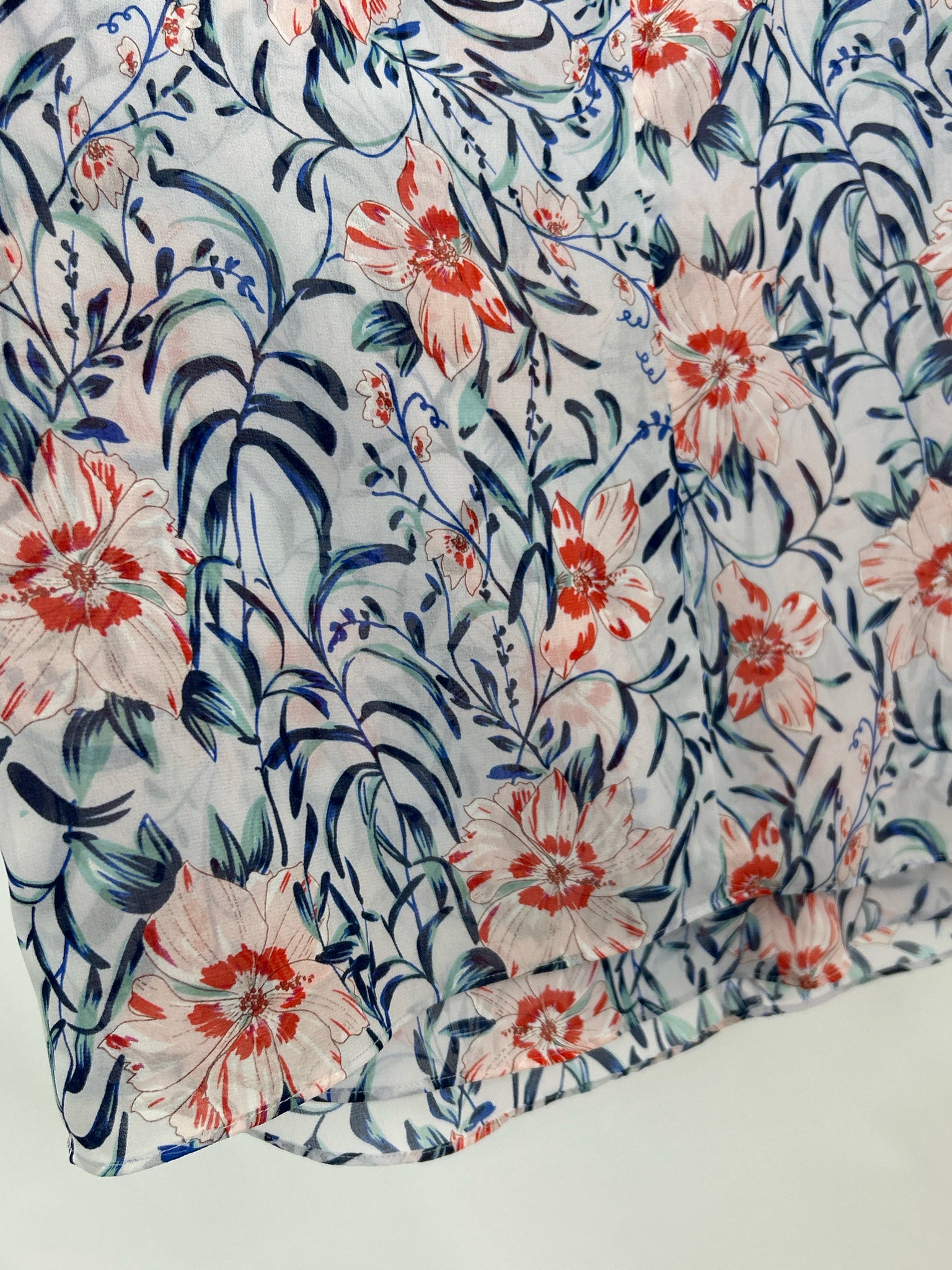 CABI Size L Blue floral Women Blouse