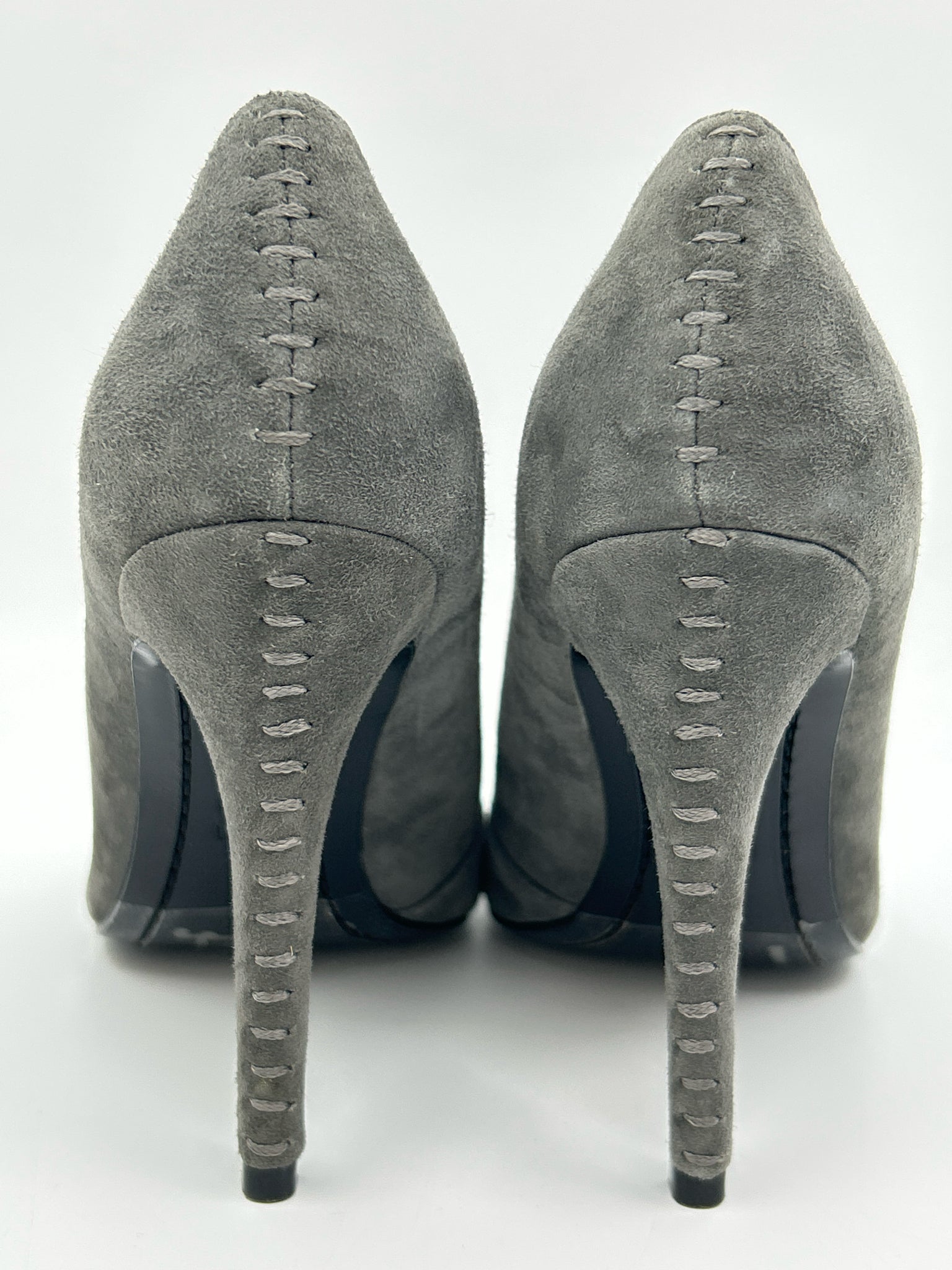 ALICE + OLIVIA Size 36.5 Gray Women Pumps