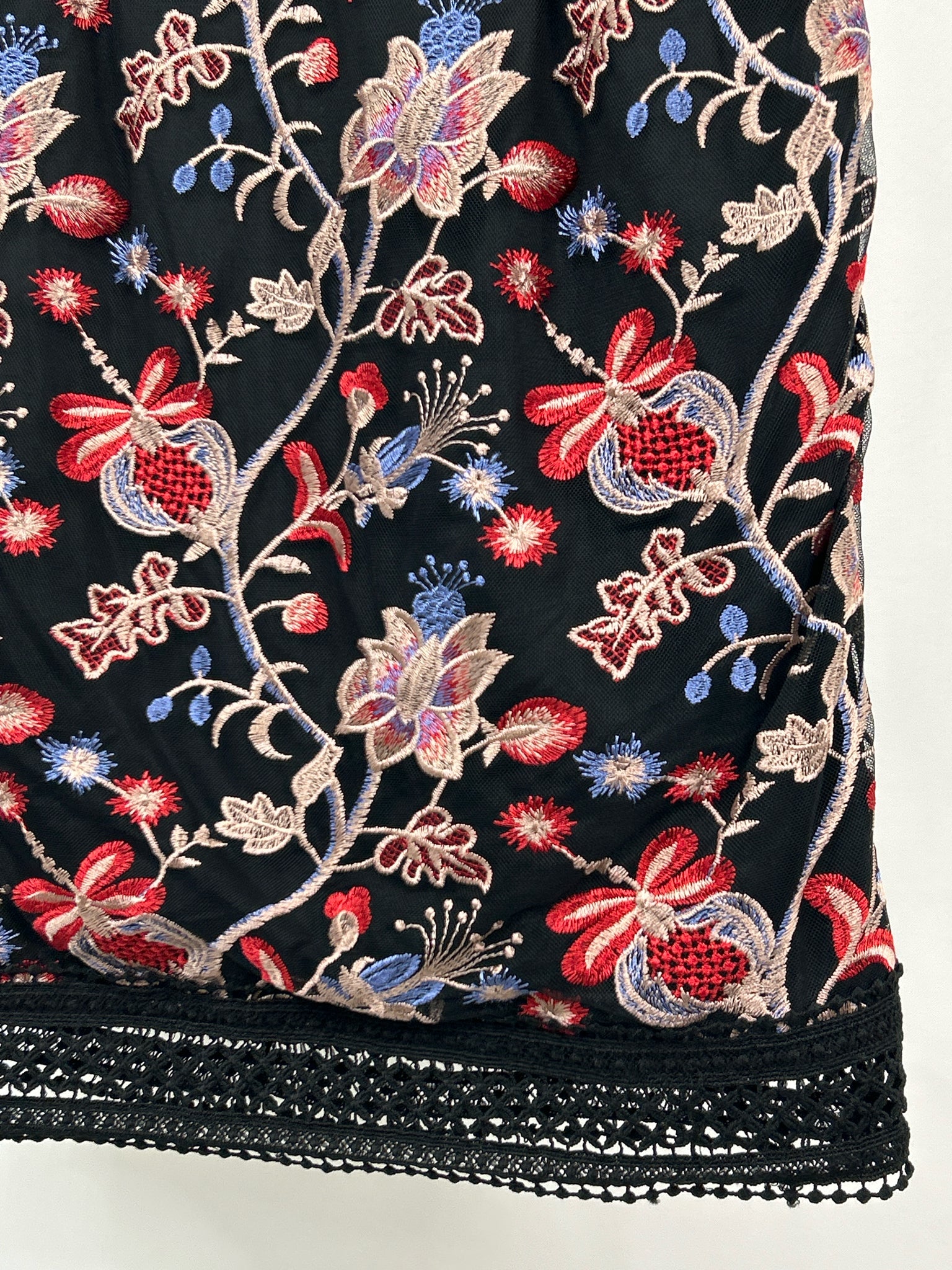 AQUA Size L Black Floral Women Dress