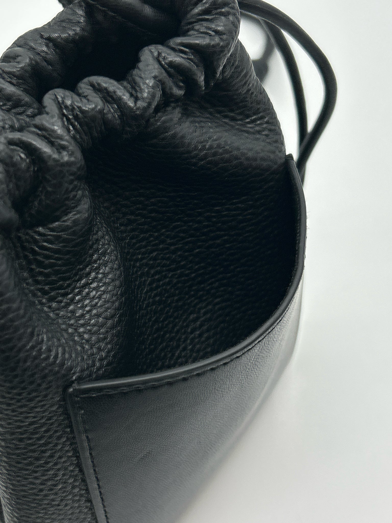 DOLCE VITA Black Women Purse