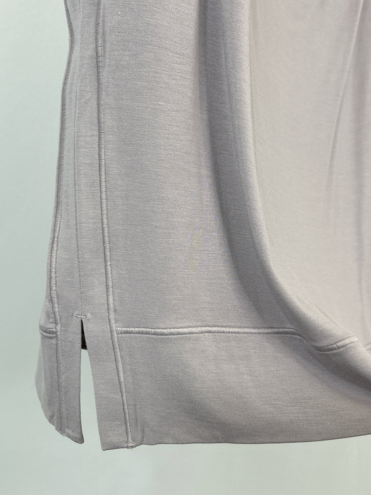 ATHLETA Size SP Pale Purple Women T-shirt