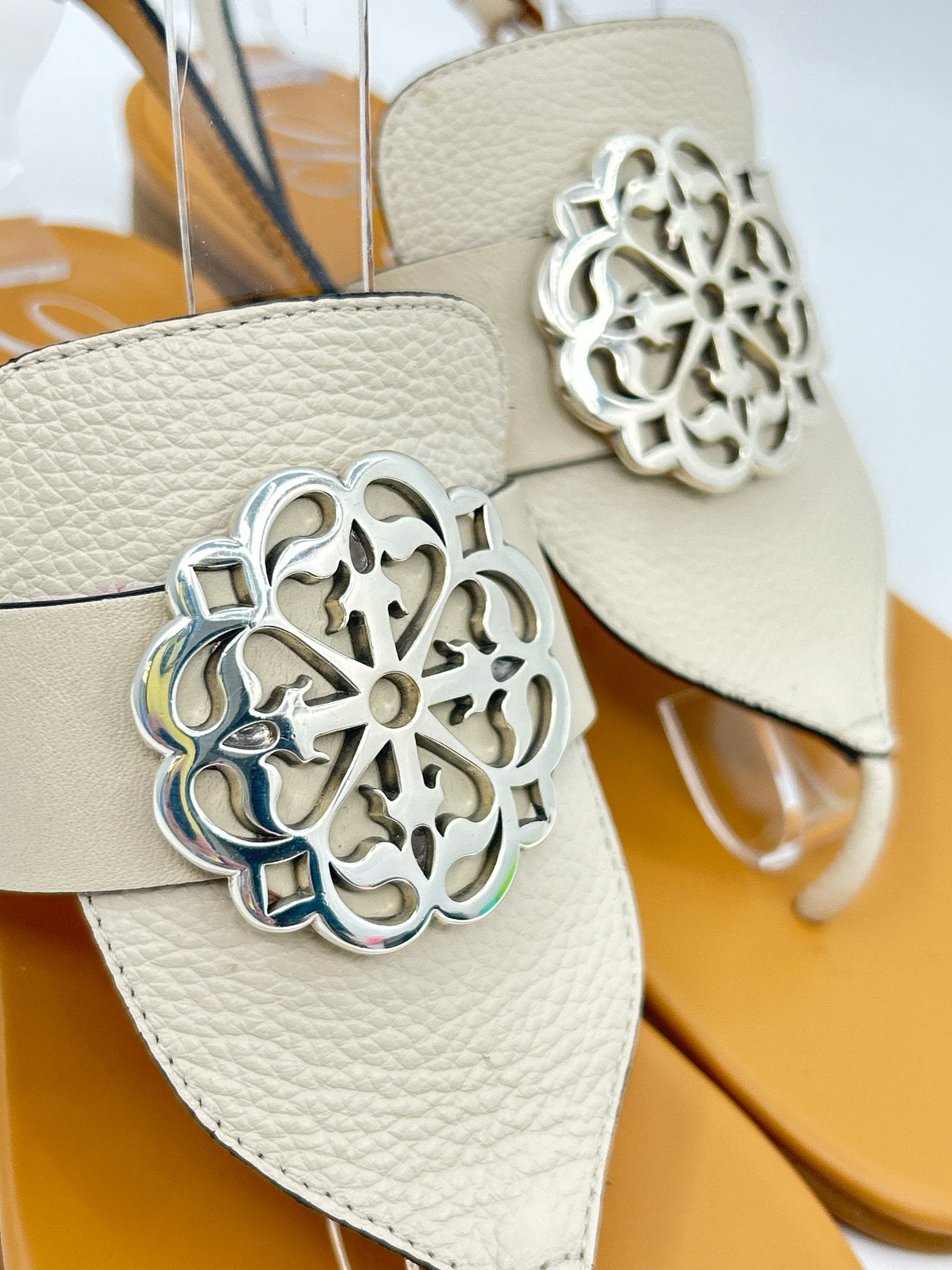 BRIGHTON Size 7M BONE Women Sandal