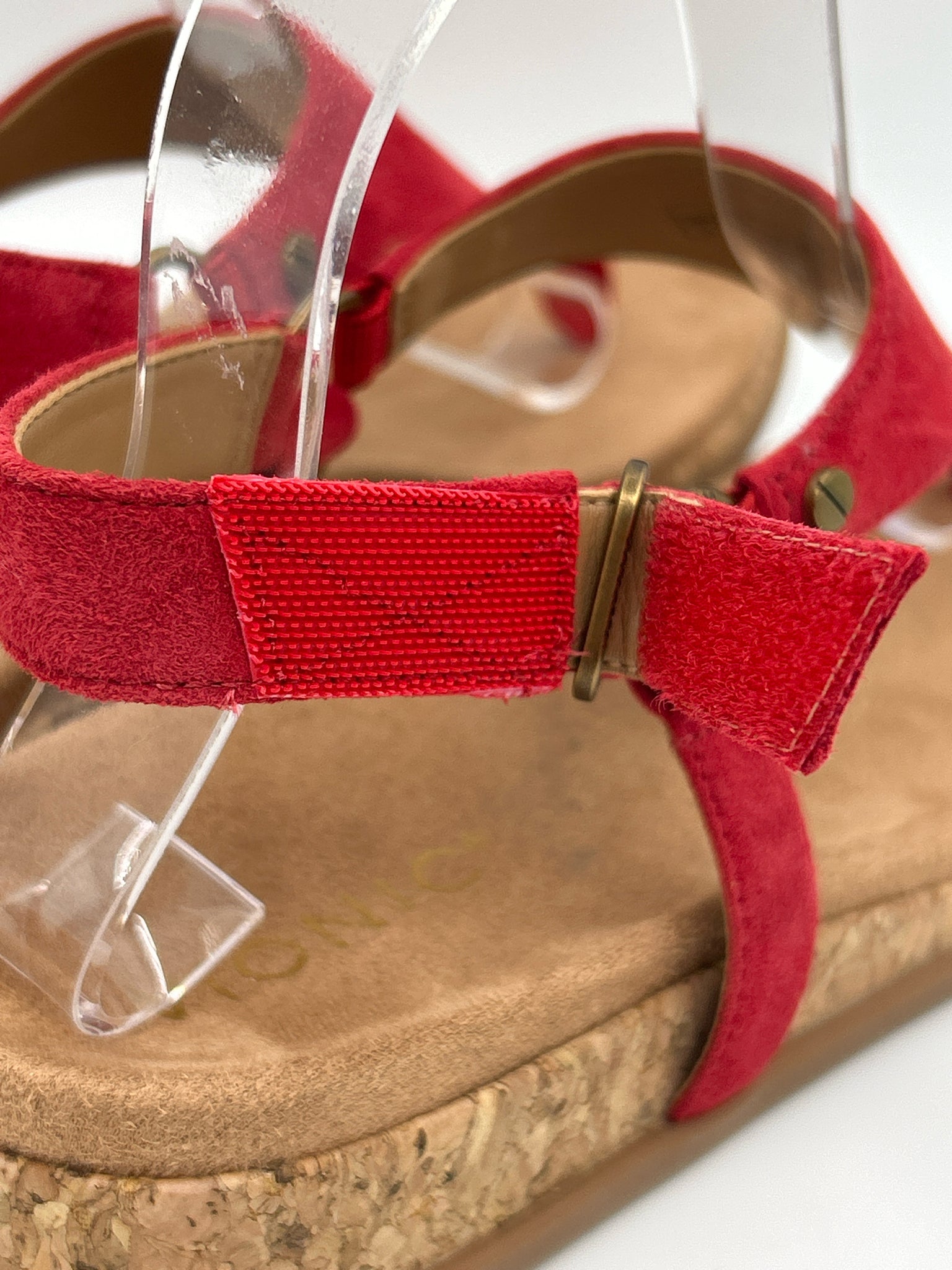 VIONIC Size 9 Red Women NWOB