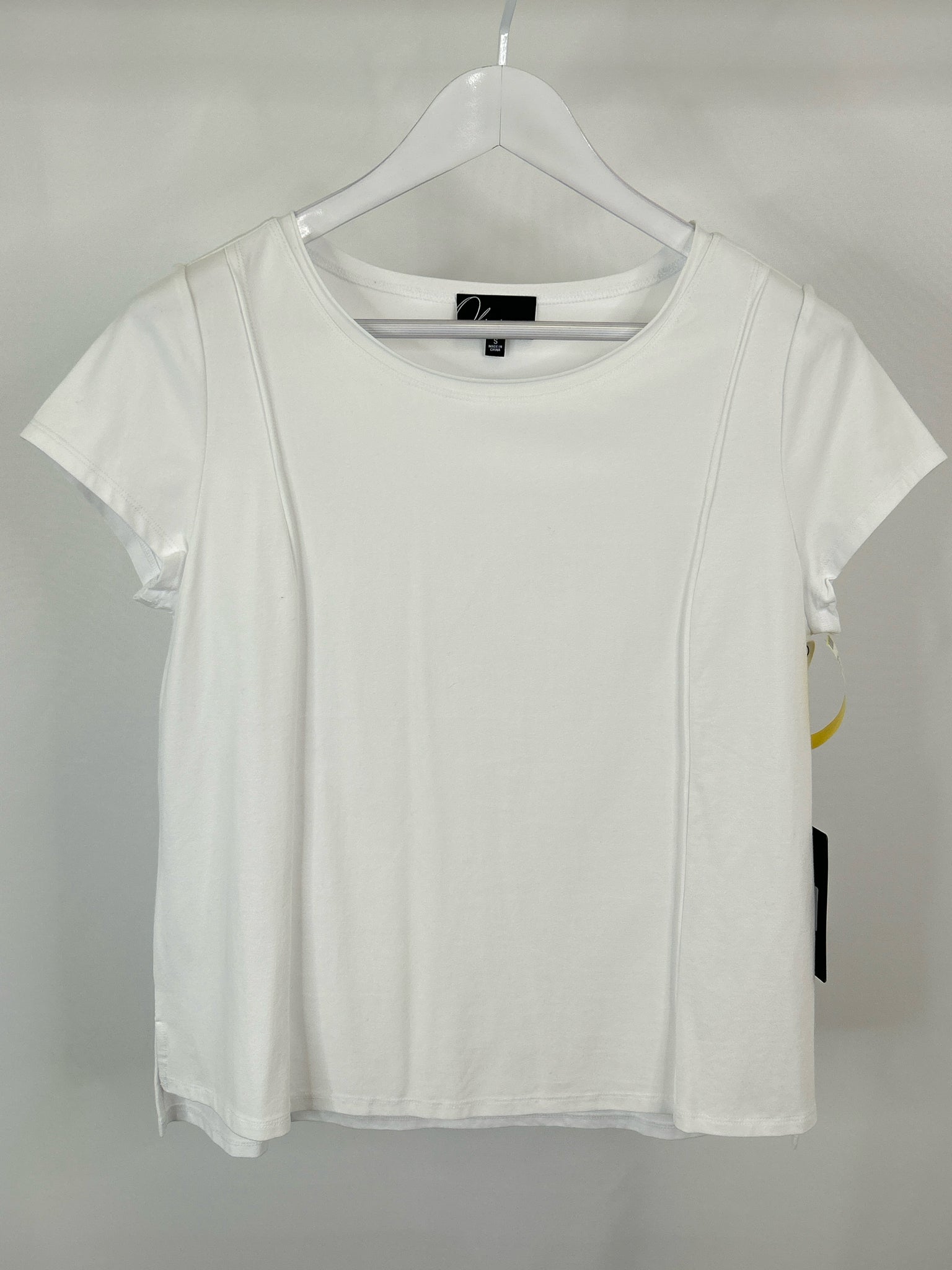 OLIVIA BY HABITAT CLOTHES Size S White Women T-shirt