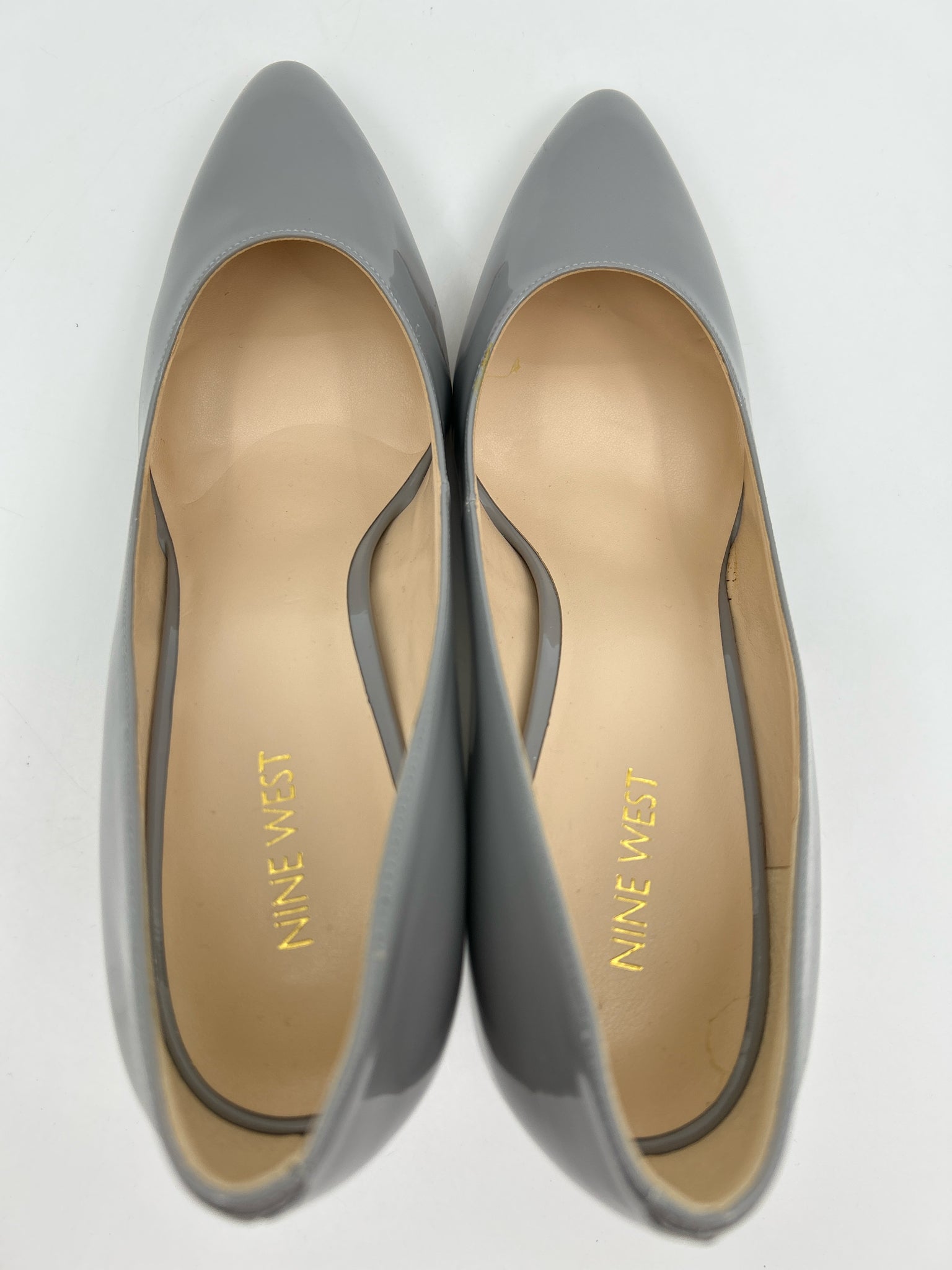 NINE WEST Size 10.5M Gray Women Pumps