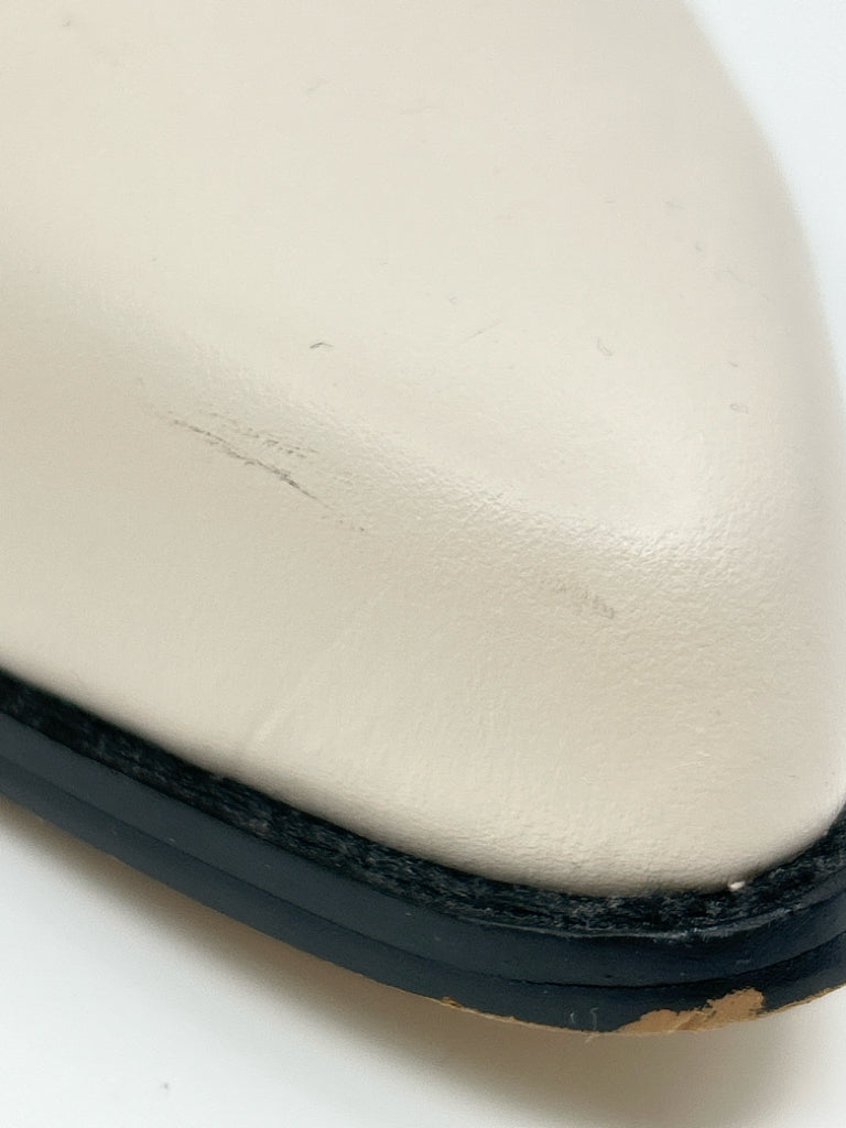 MICHAEL MICHAEL KORS Size 7.5M IVORY AND BLACK Women's Boots