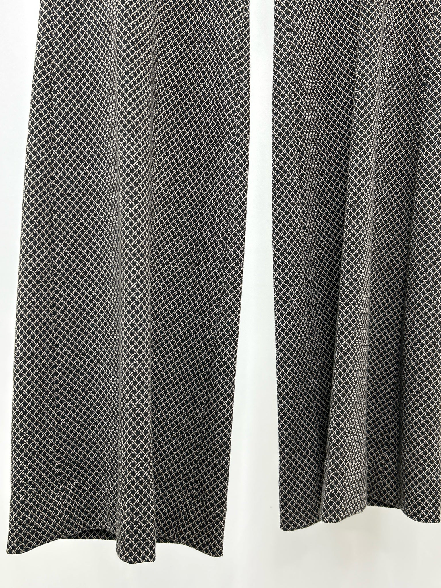 White House Black Market Size 6 Black Print Women Pants NWT