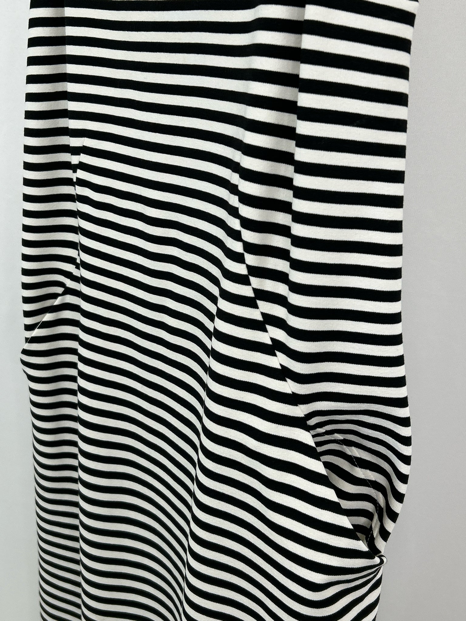 LAFAYETTE 148 Size S Black and White Women Dress