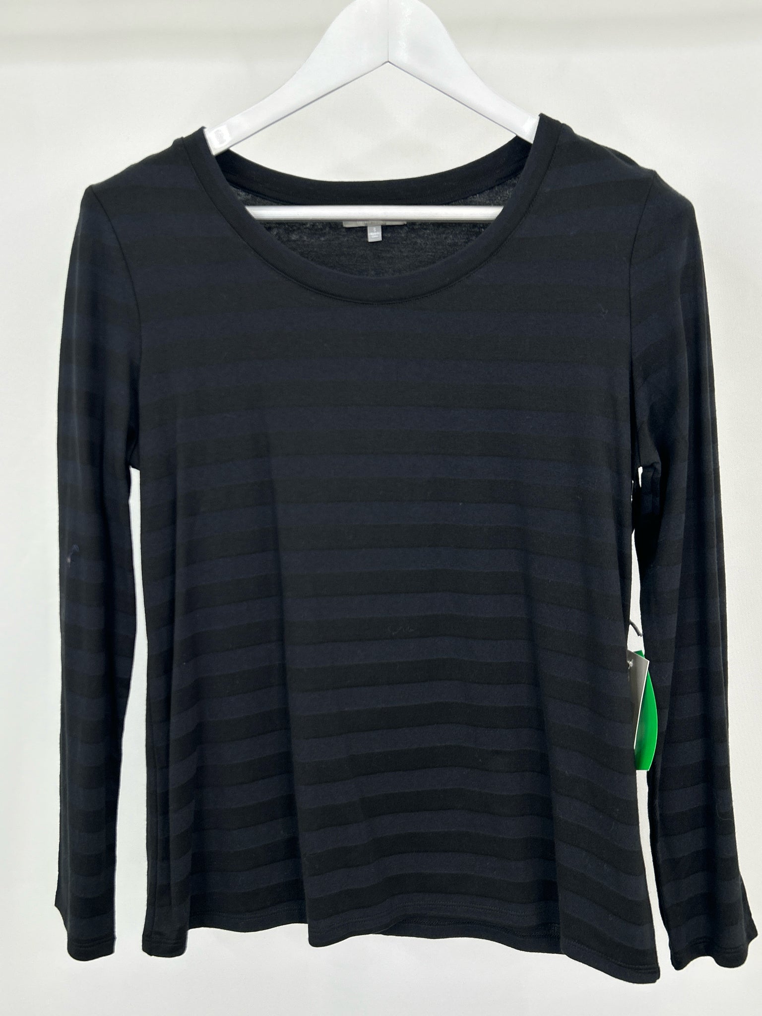 HABITAT Size S Black Women T-shirt