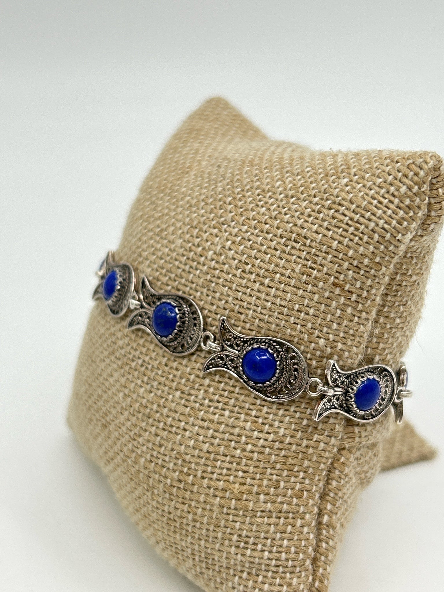 NO BRAND Blue and Silver Bracelet
