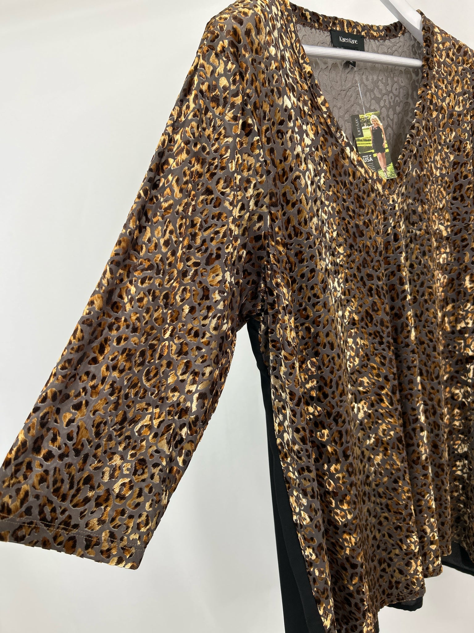 KAREN KANE Size 3X Brown Print Women Top NWT