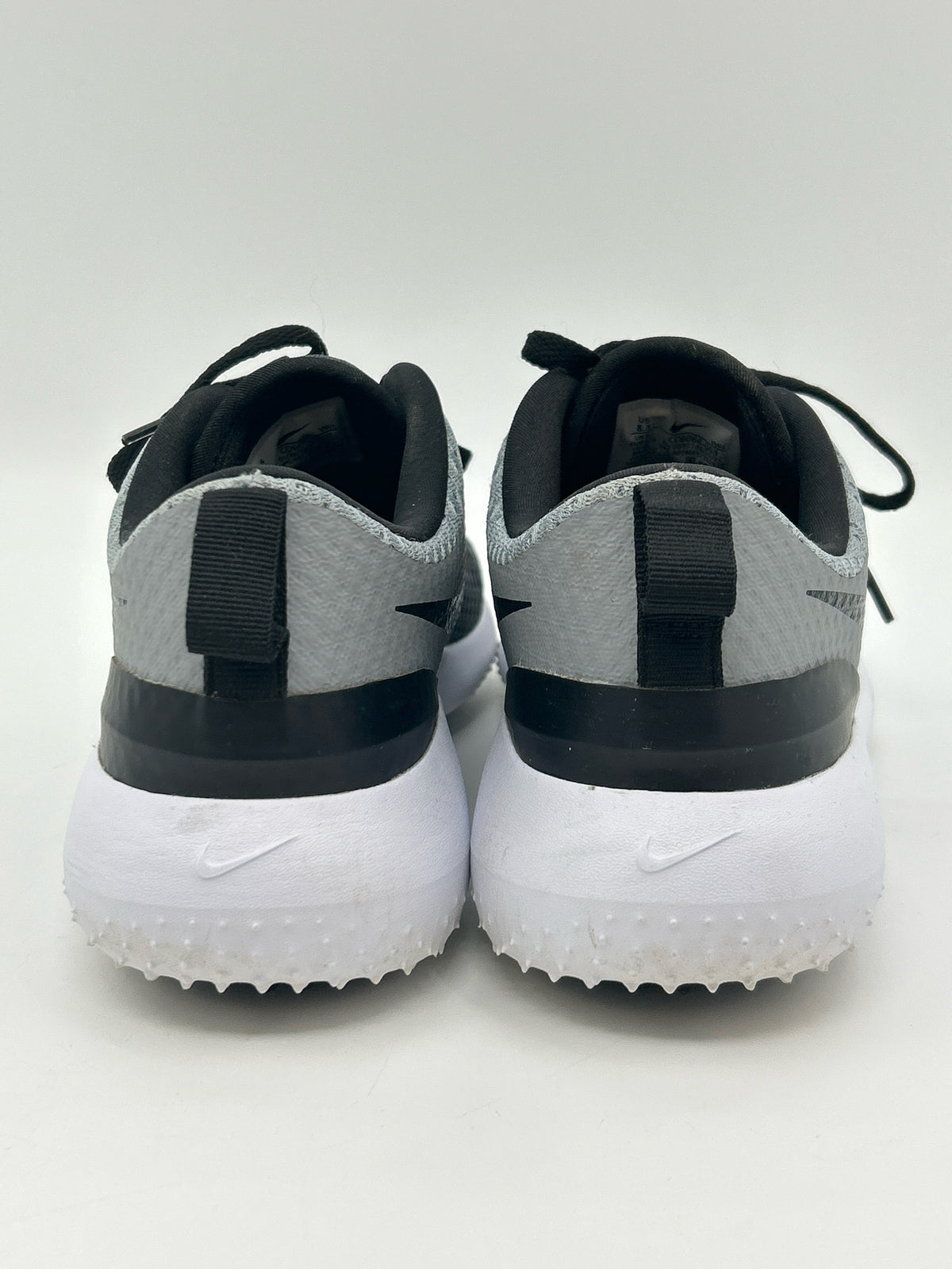 NIKE Size 8.5 Grey Women Sneakers