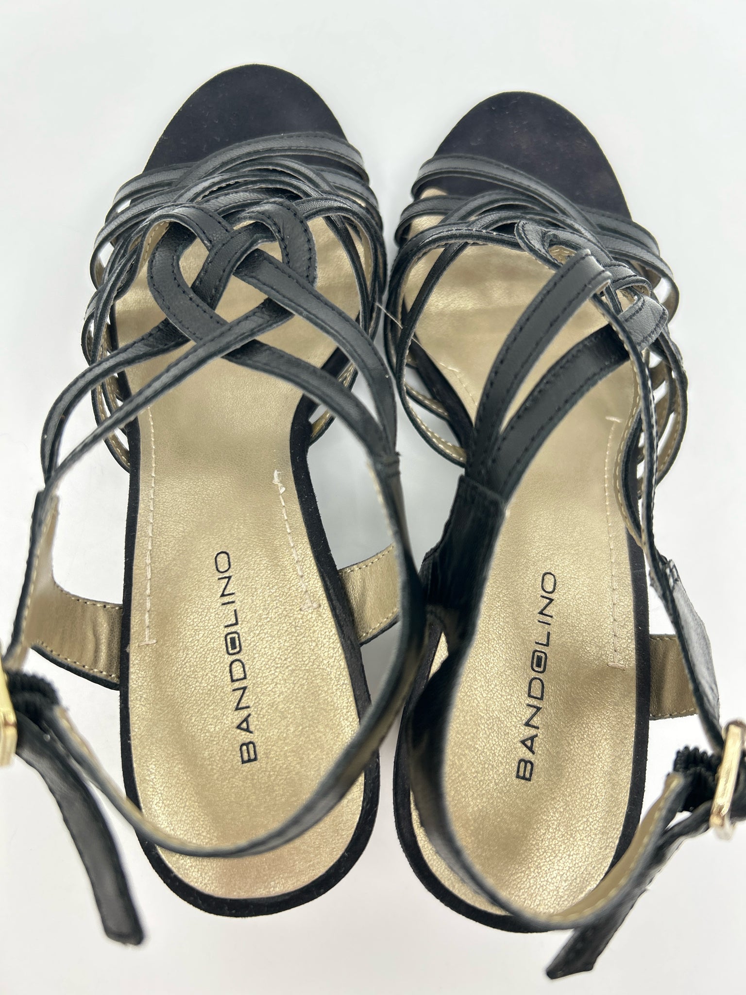 BANDOLINO Size 7M Black Women Sandal