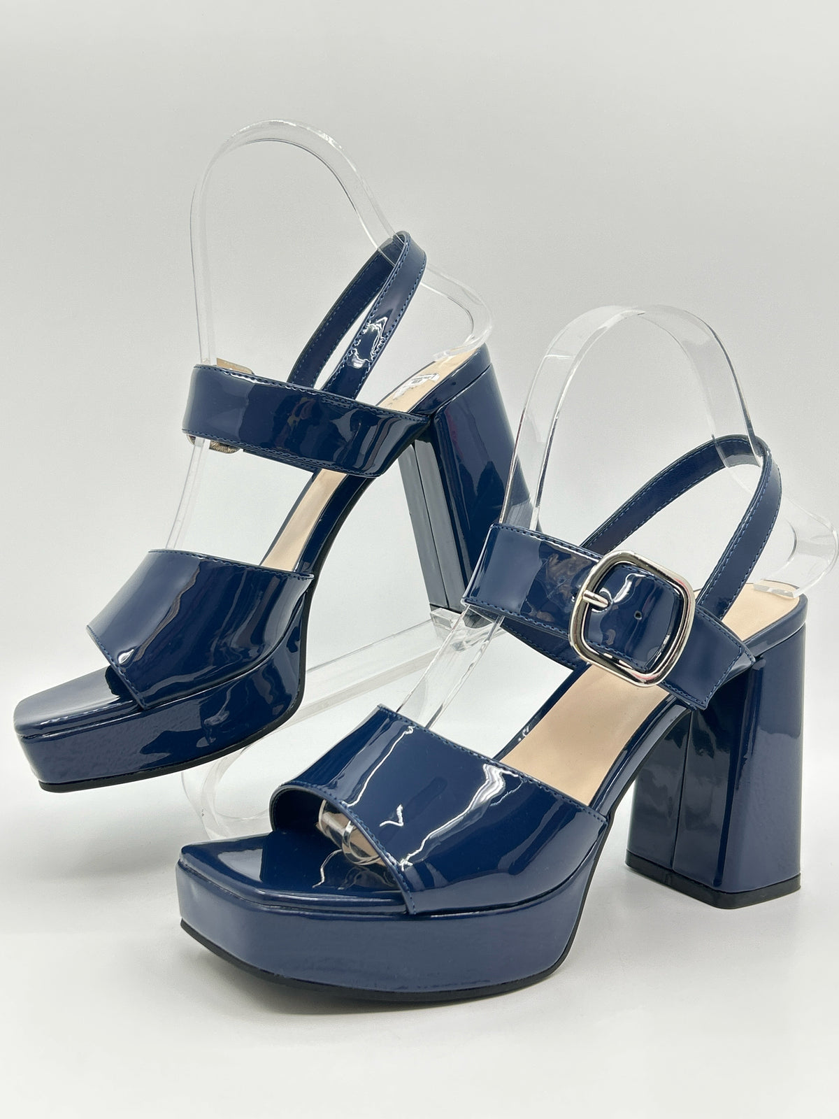 MARC FISHER Size 7.5 Blue Women Sandal