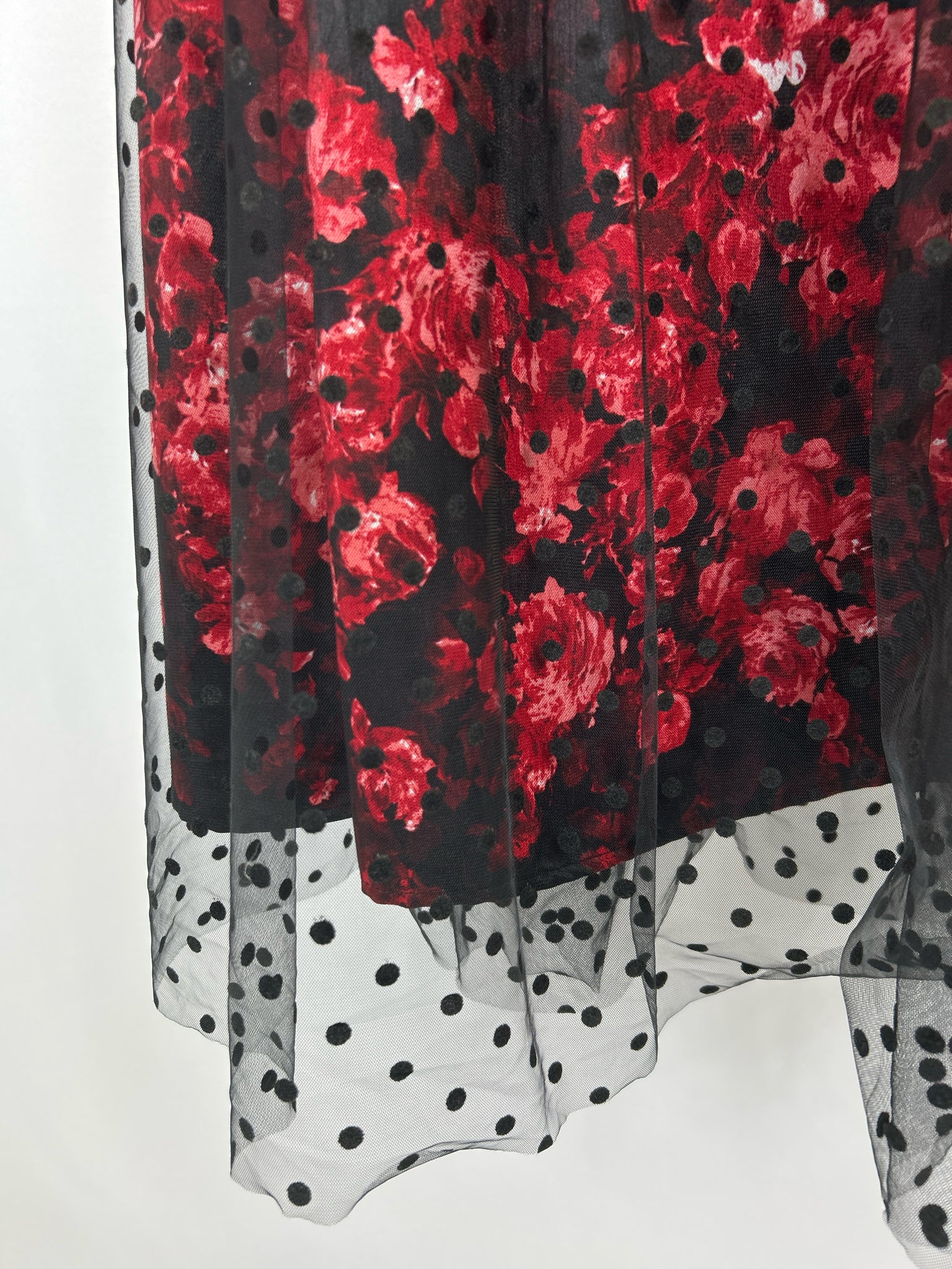 LUXE BY CARMEN MARC VALVO Size 16 black and red Women Dress