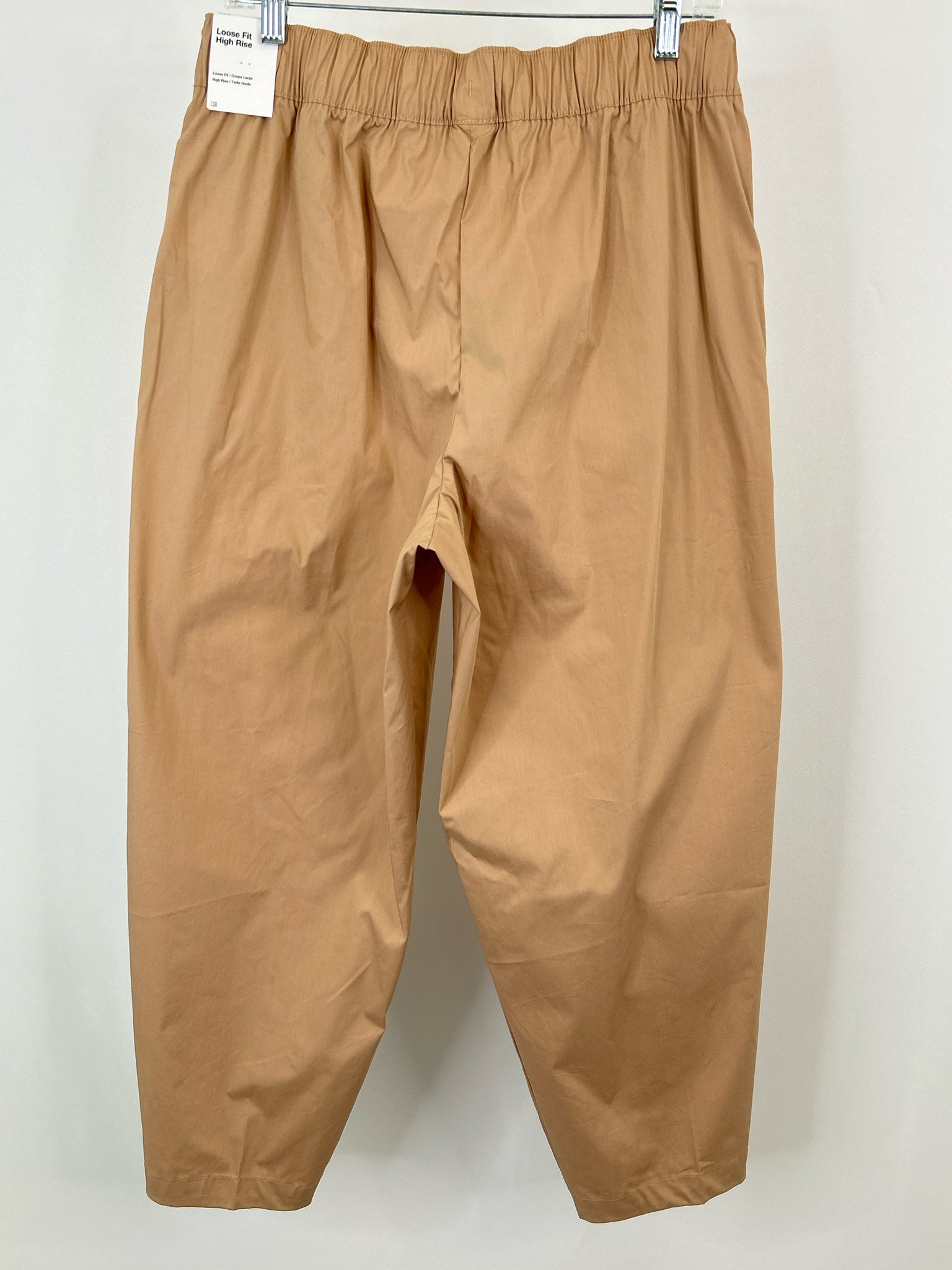 NIKE NWT Size L Light Brown Women Pants