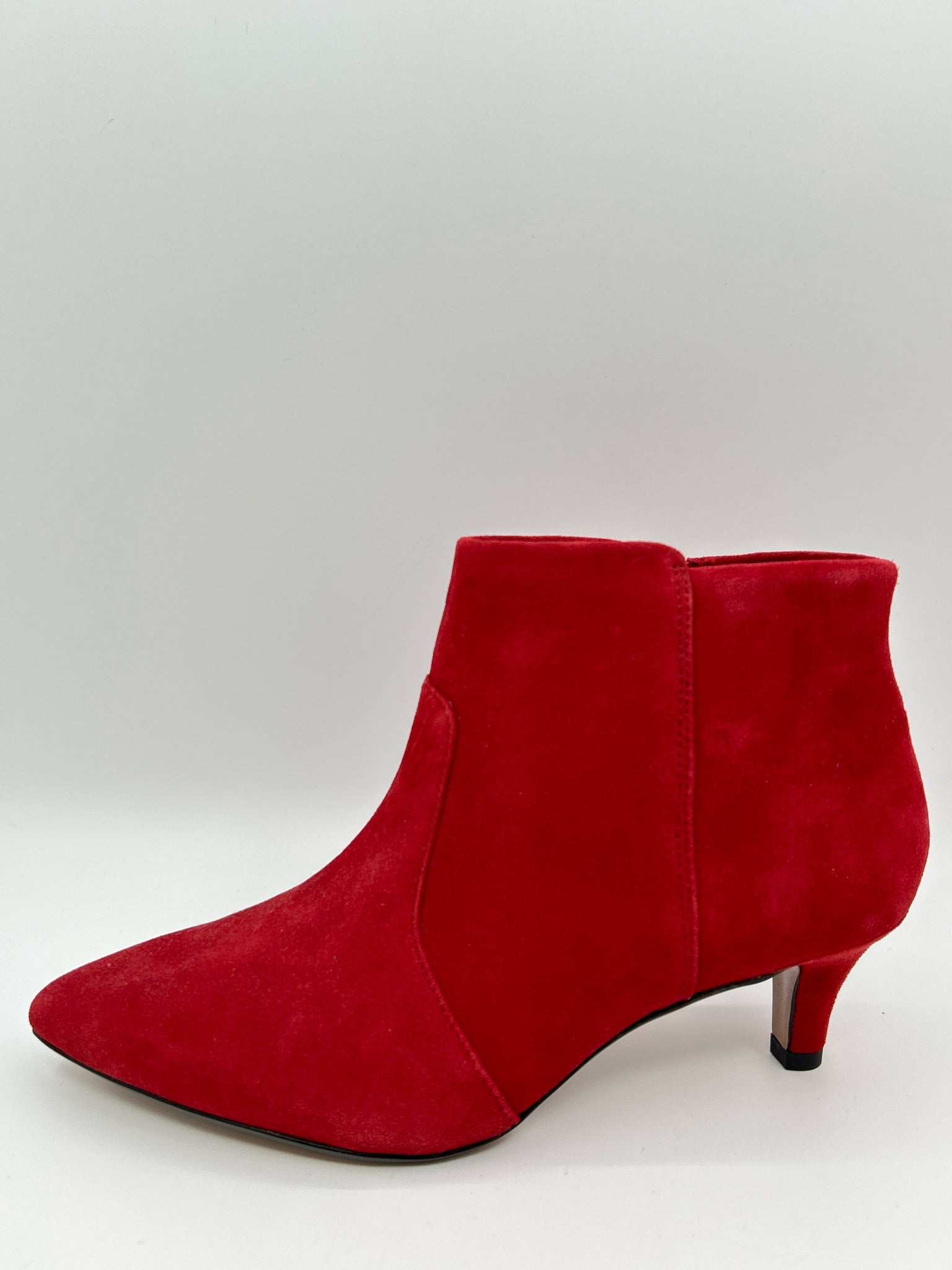 CLARKS Collection Size 7.5 Red Women Booties