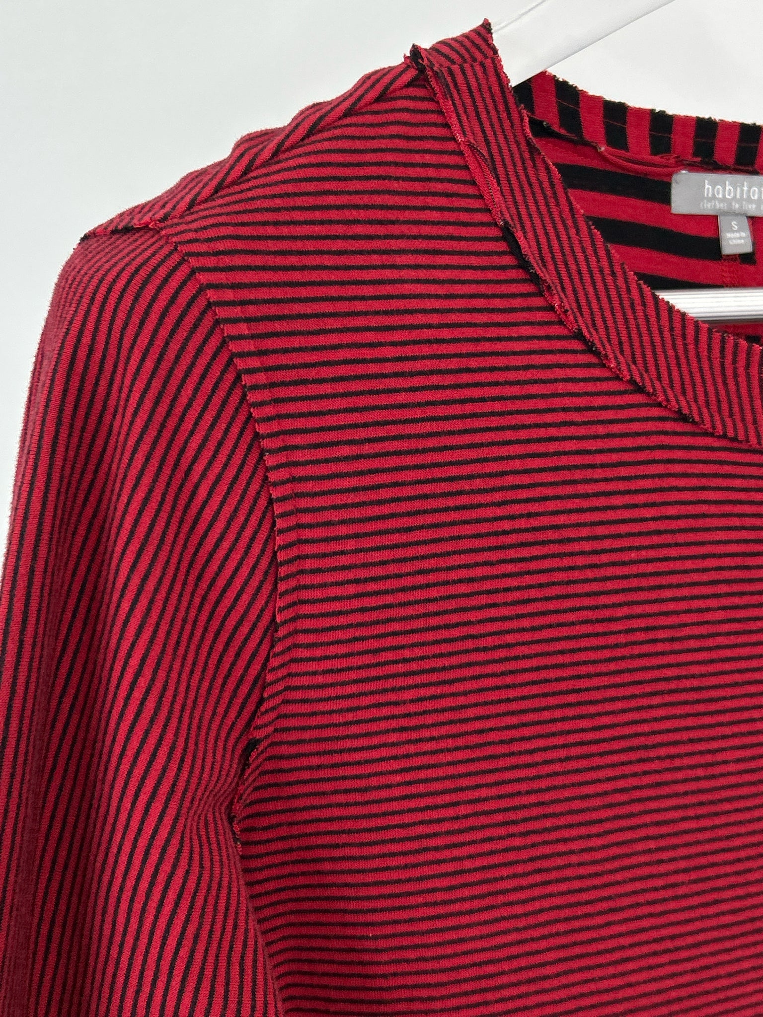 HABITAT Size S Red and Black Women Cardigan NWT