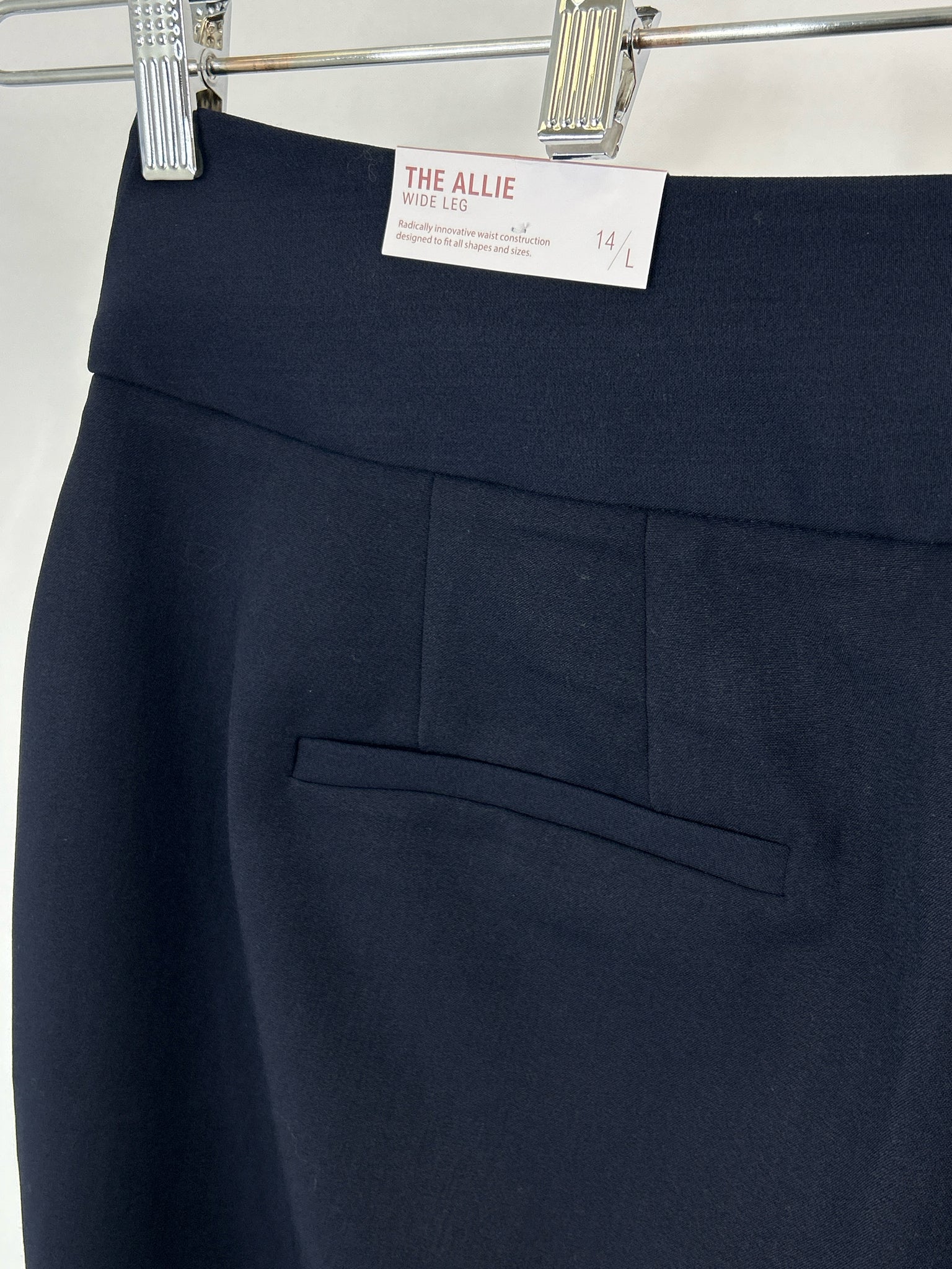 LANE BRYANT Size 14L Navy Women Pants NWT