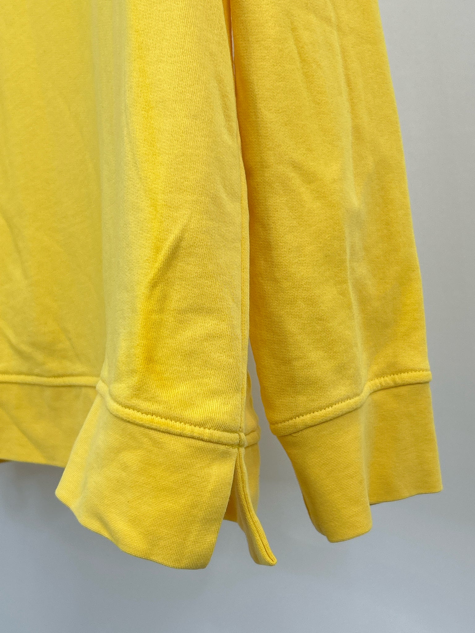 CROWN & IVY NWT Size 2X Yellow Women Sweatshirt