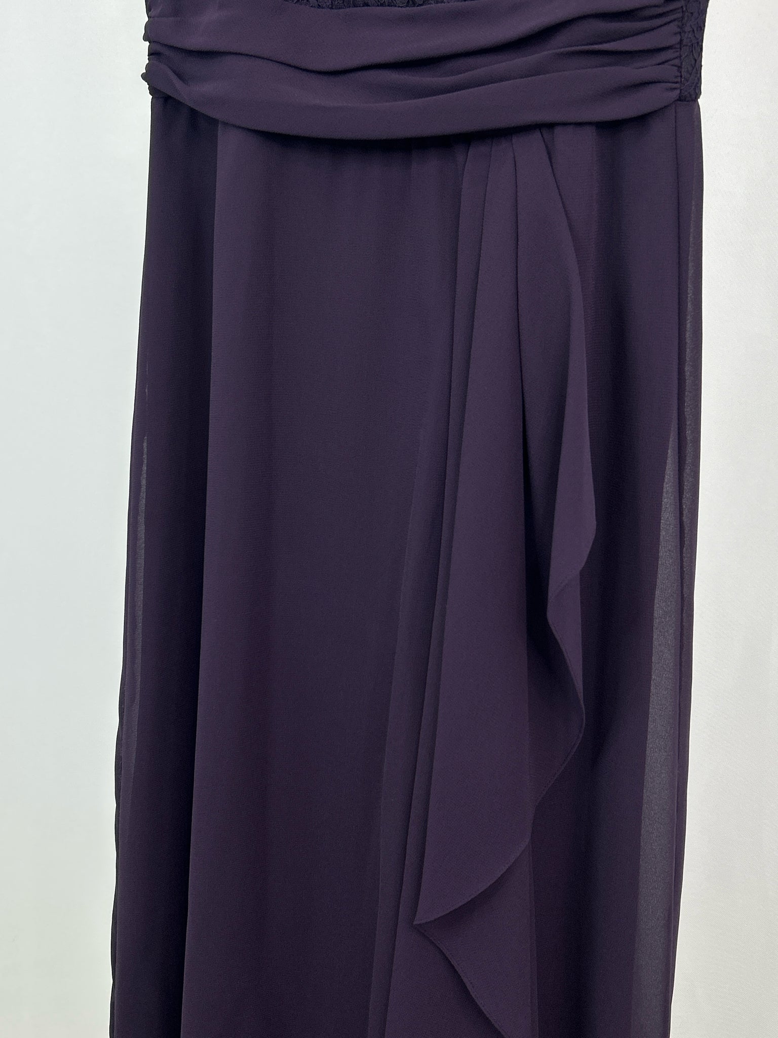 LE BOS Size 10 Plum Women 2-Piece w/Dress