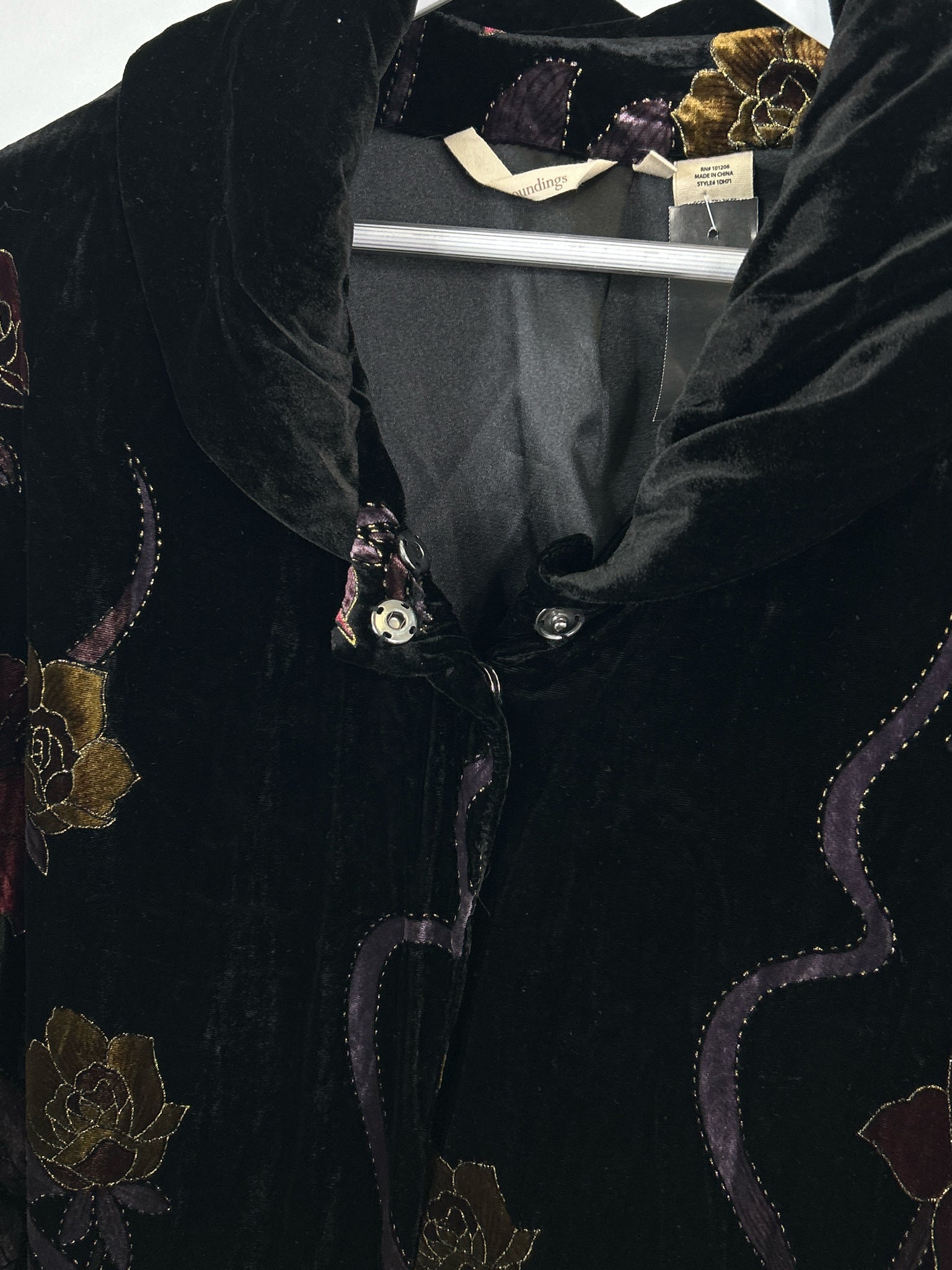 SOFT SURROUNDINGS Size One Size Black Women Cape