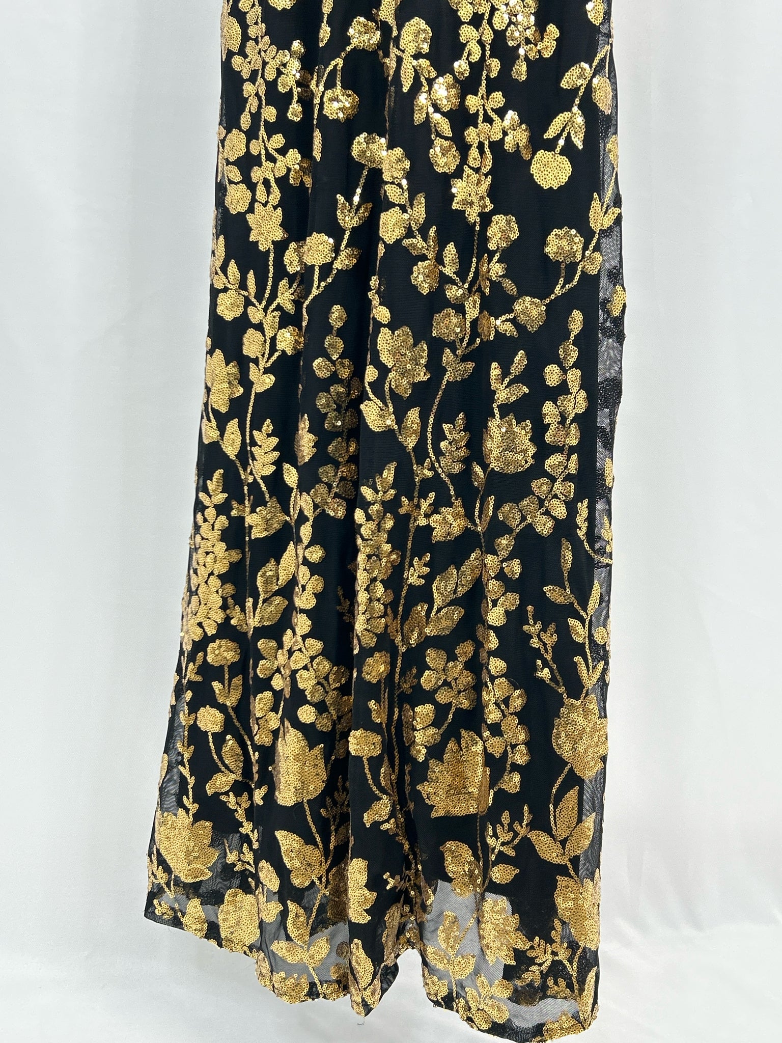 NO BRAND Size 8 BLACK & GOLD Women Dress