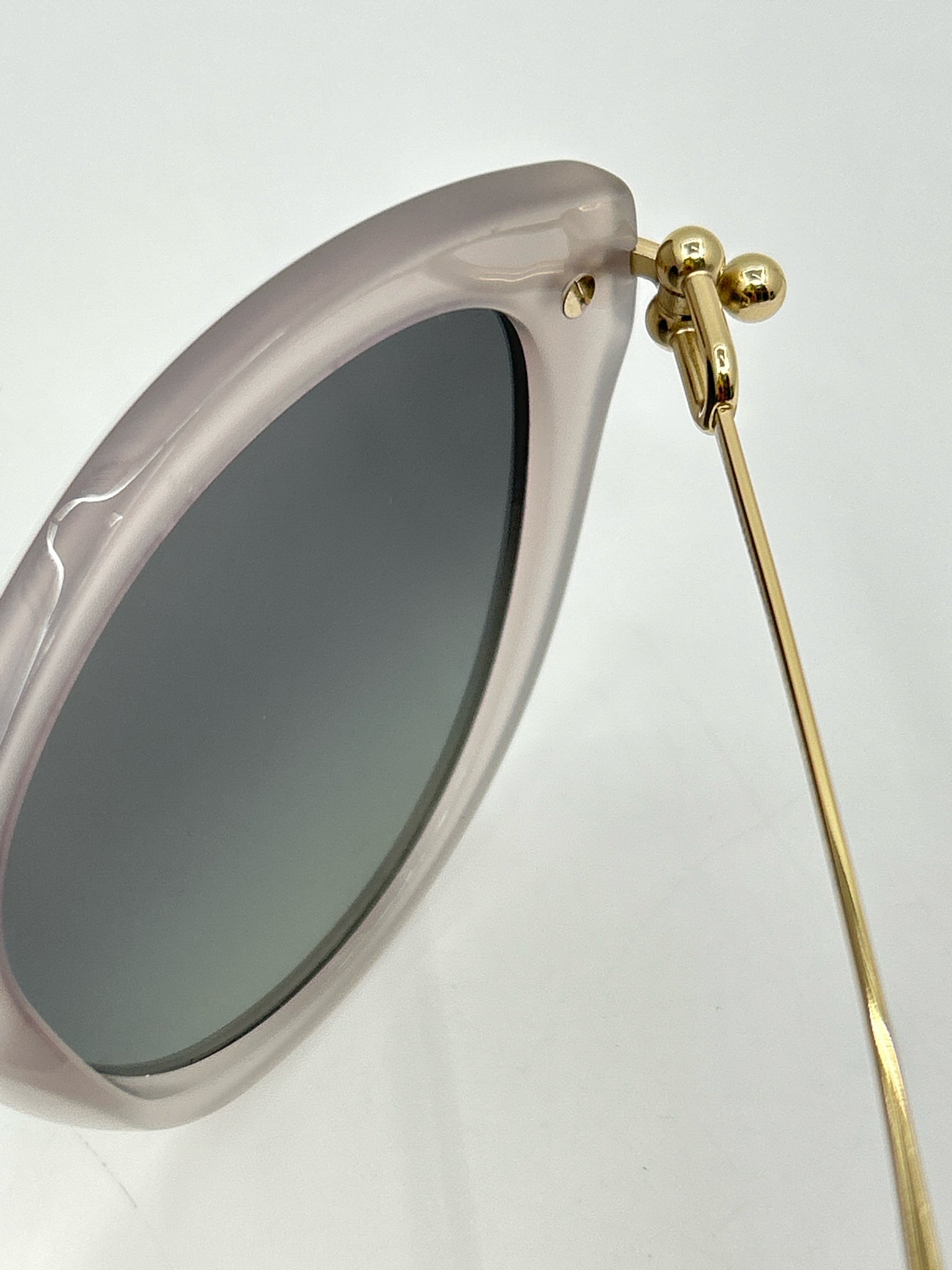 TIFFANY & CO Gray Sunglasses