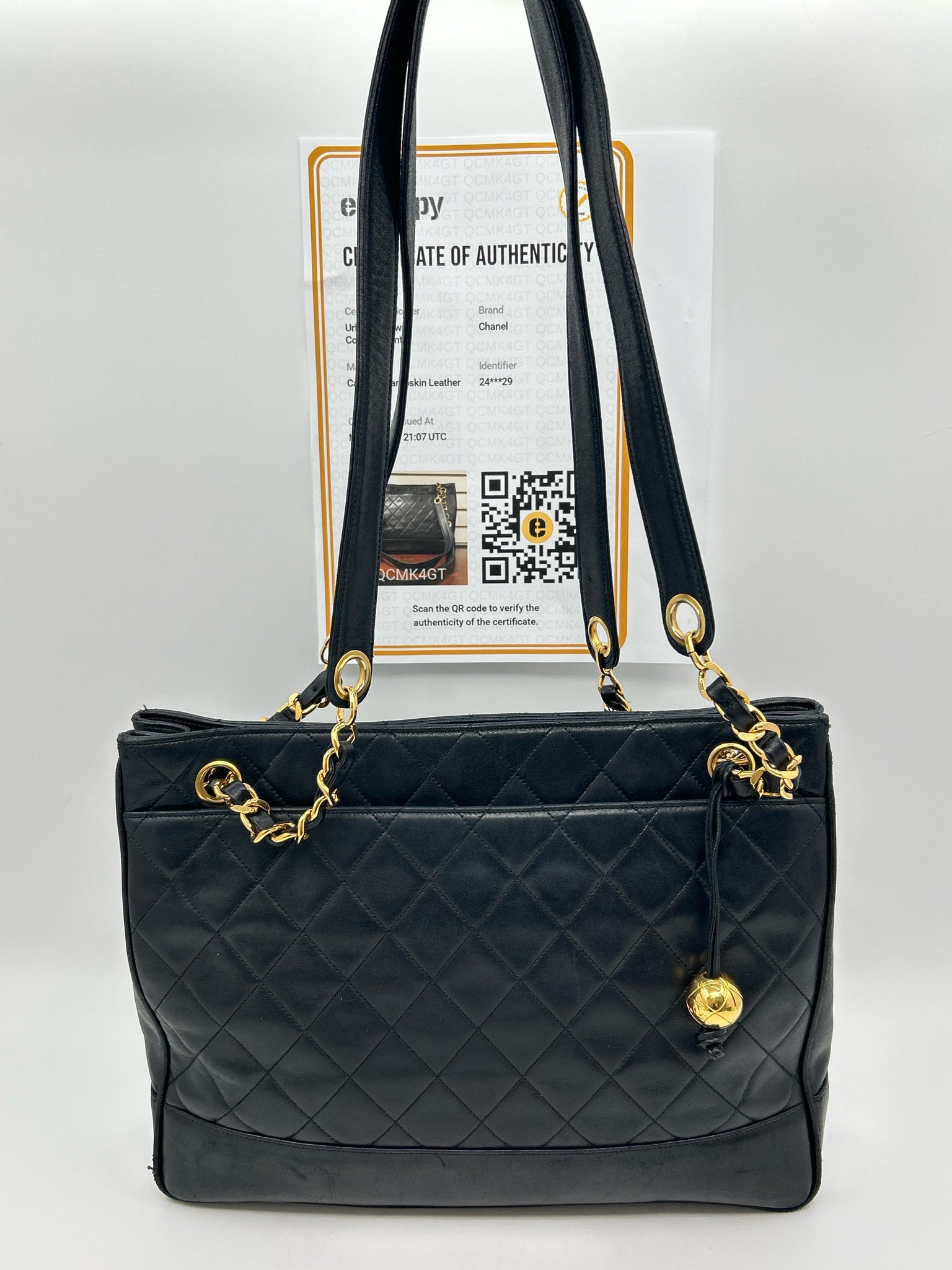 CHANEL Black Women Purse