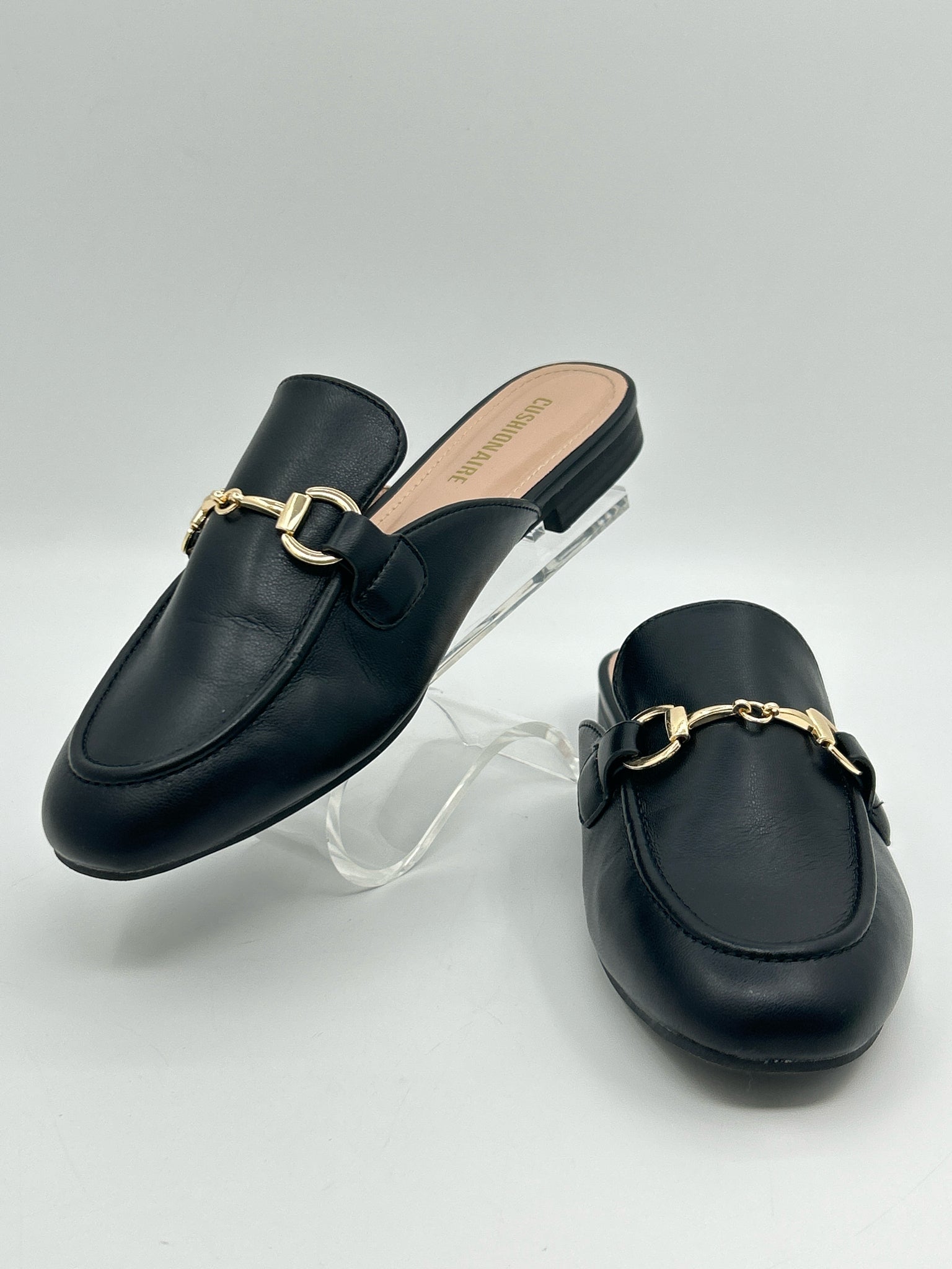 CUSHIONAIRE Size 7.5M Black Women Loafer