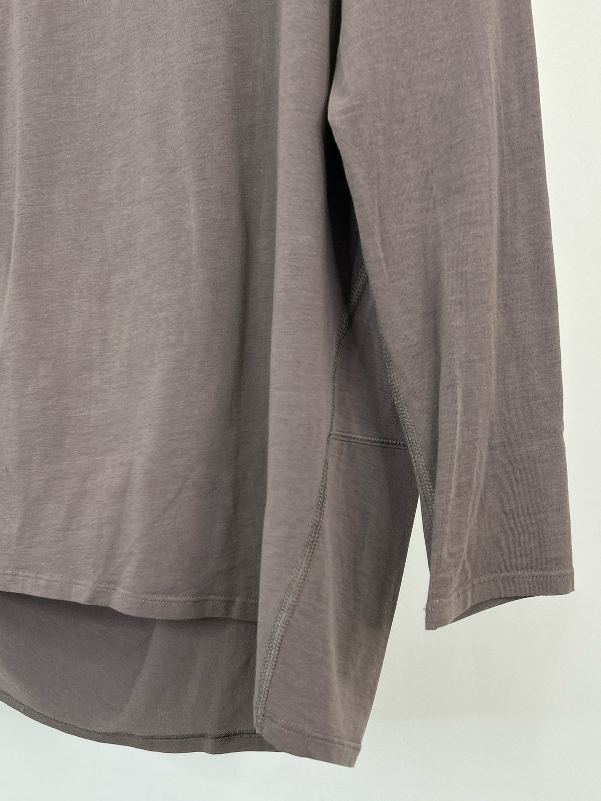 LULULEMON Size M HEATHER PURPLE Women Top