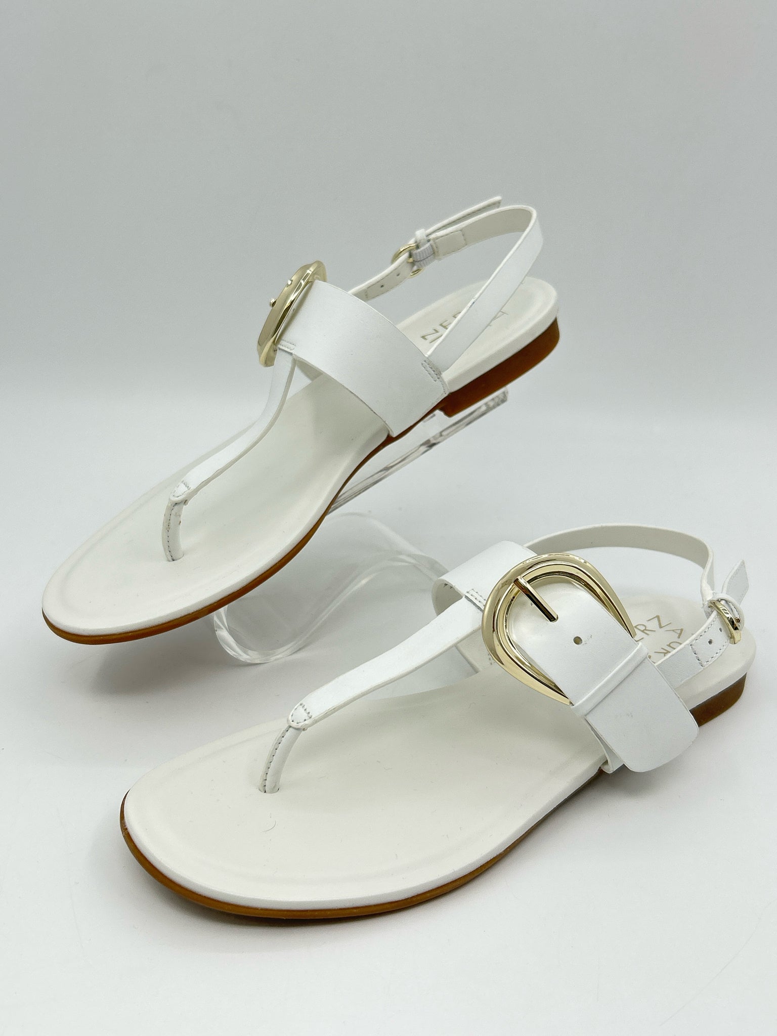 NATURALIZER Size 8M White Women Sandal