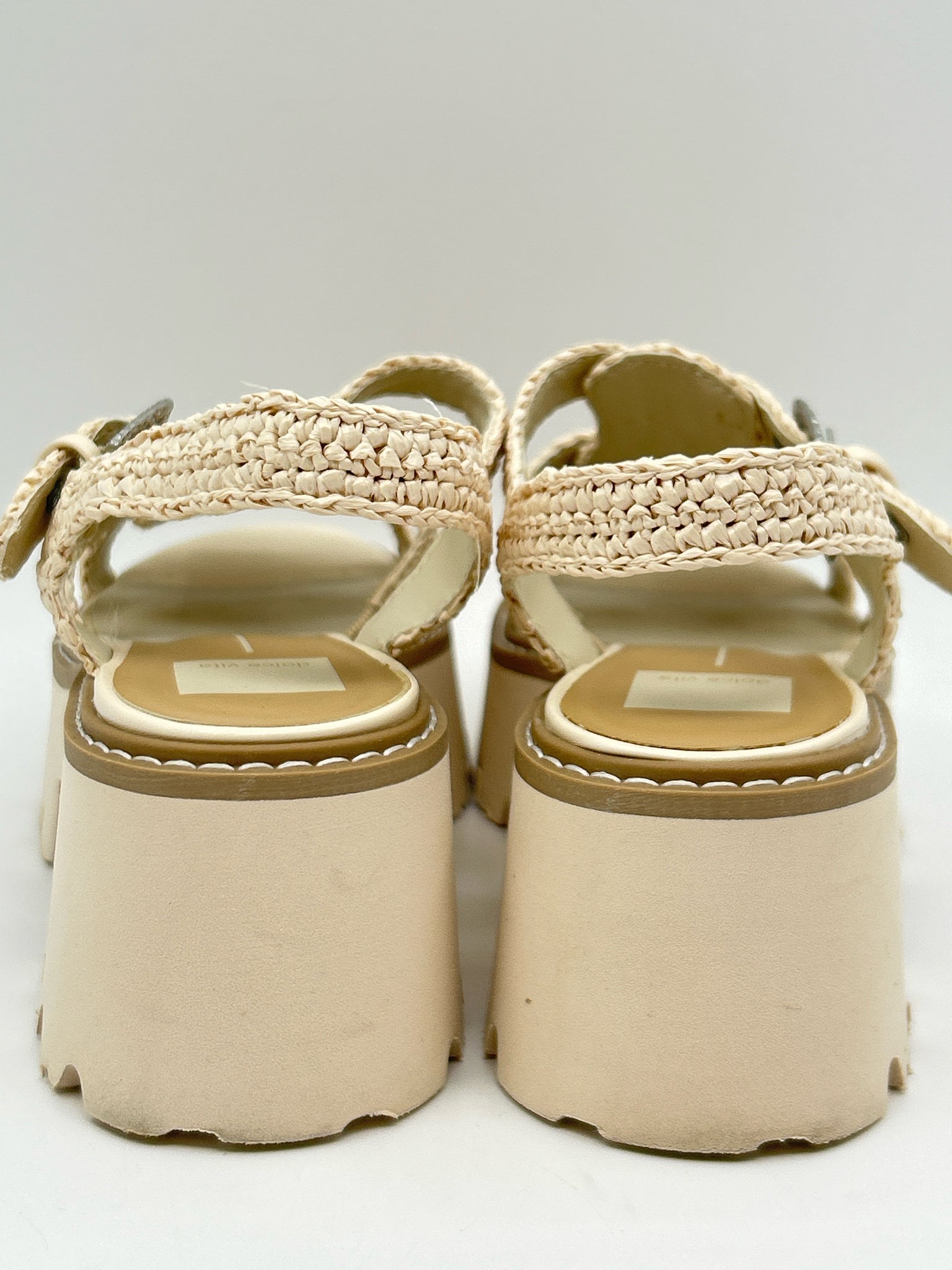 DOLCE VITA Size 8 Oatmeal Women Sandal