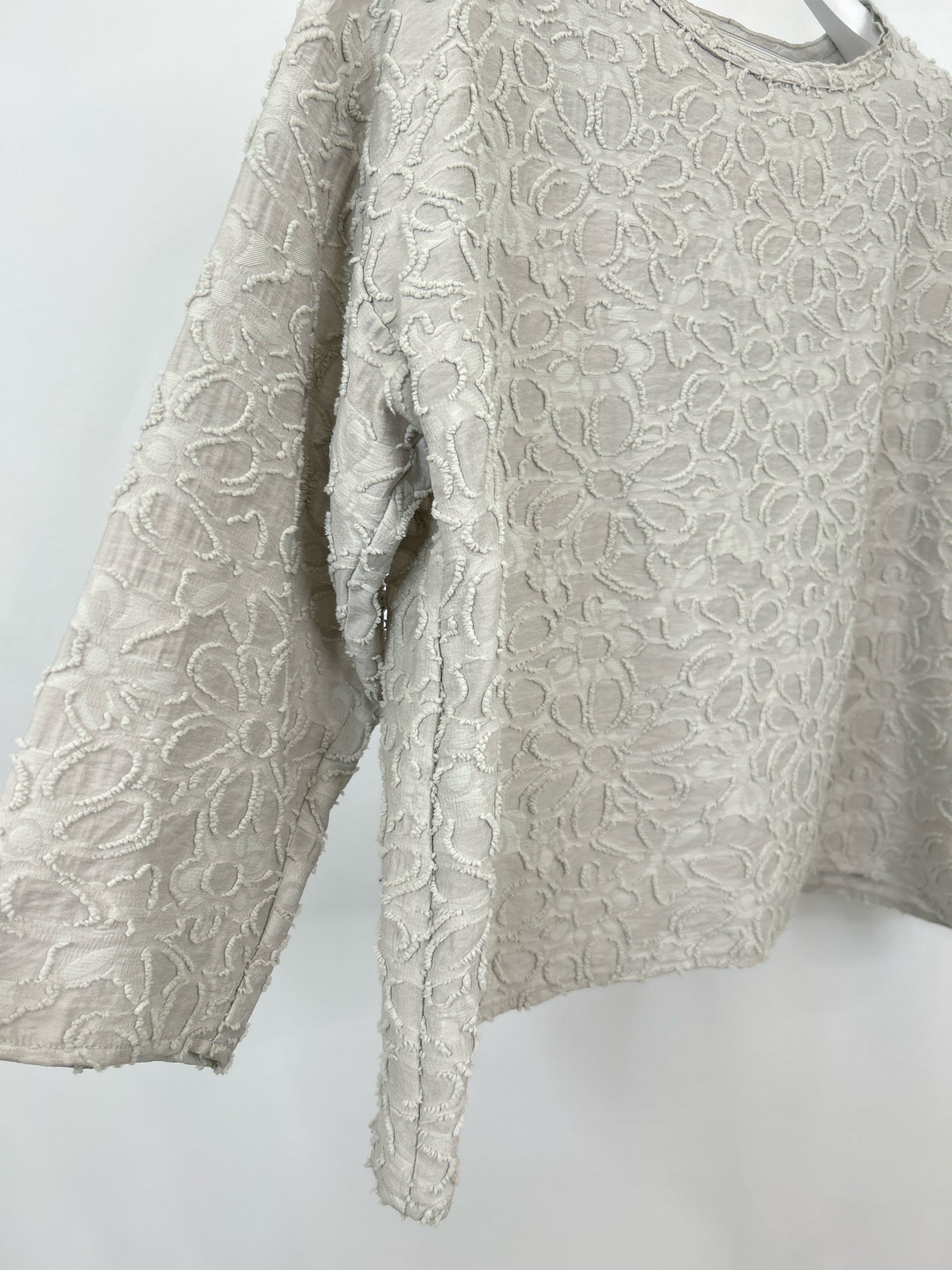 OLIVIA BY HABITAT CLOTHES Size S Sand Women Top NWT