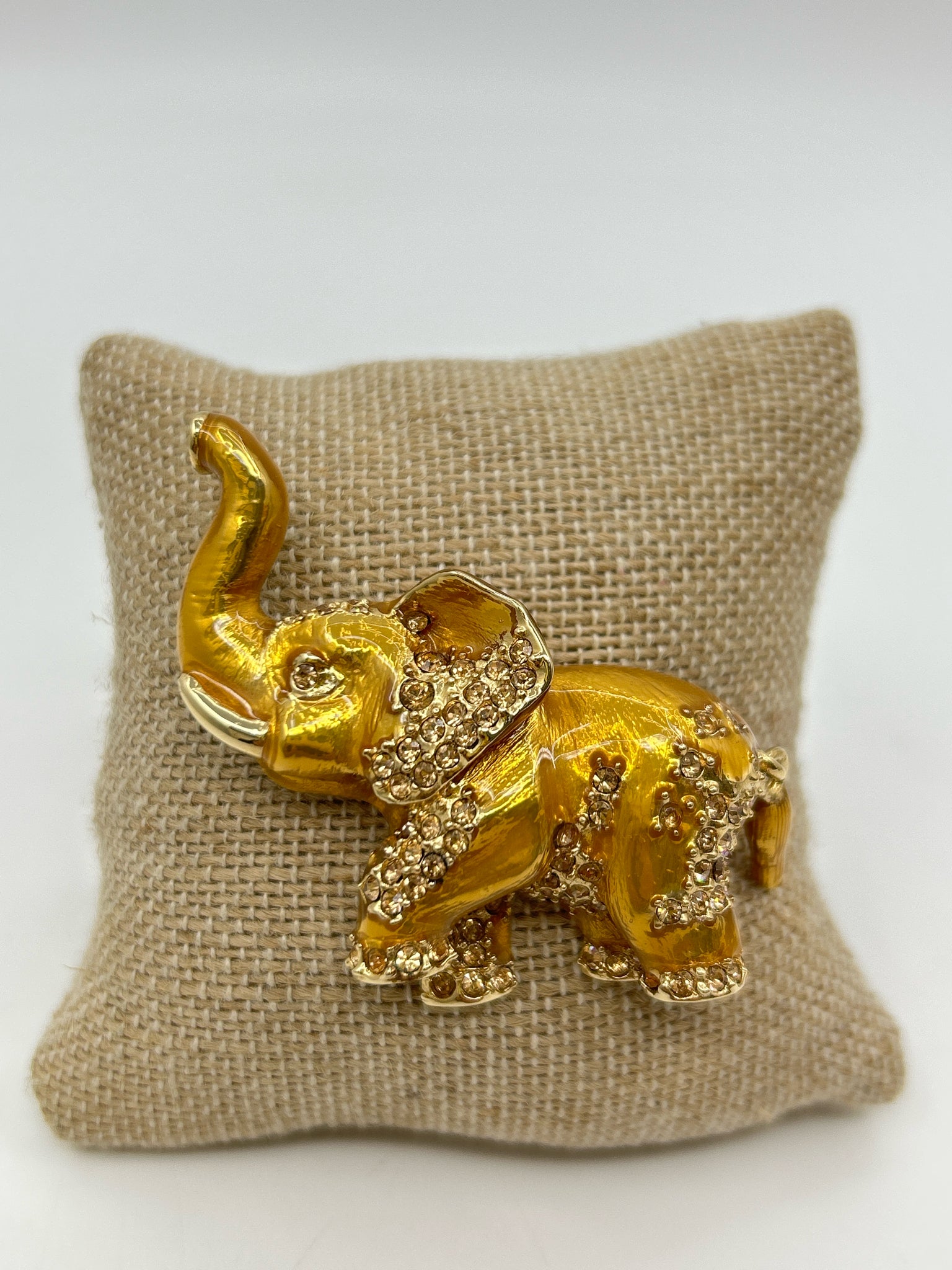 ST JOHN Gold Brooch