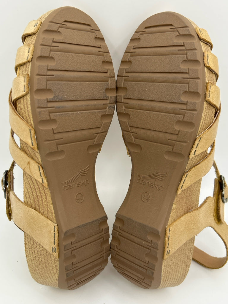 DANSKO EU Size 40 Tan Tinley Women's Sandal NIB