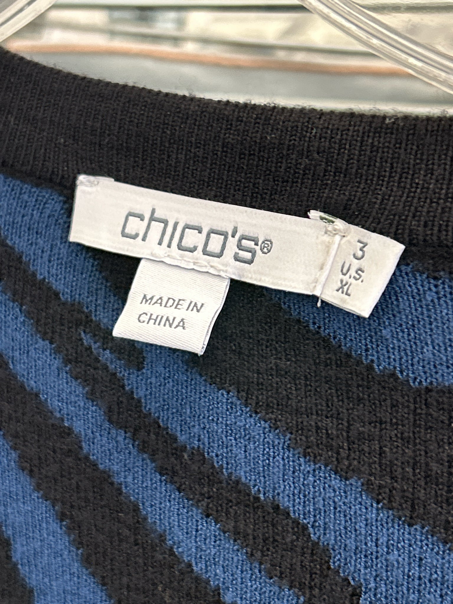 CHICO'S Size XL BLACK AND BLUE Women Cardigan