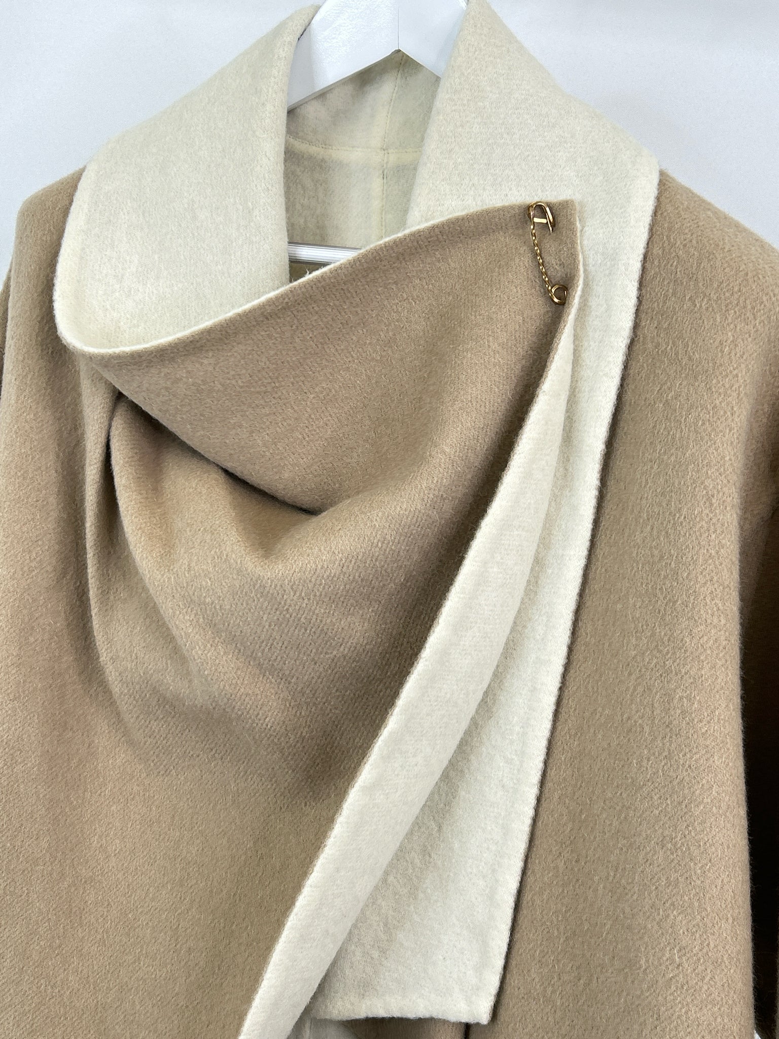 EILEEN FISHER Size M/L Ivory & Beige Women Cardigan