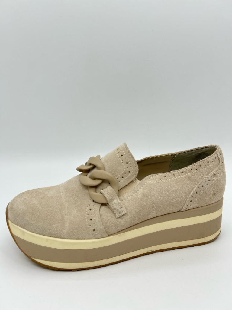 DOLCE VITA Size 7.5 Beige Women's Sneakers