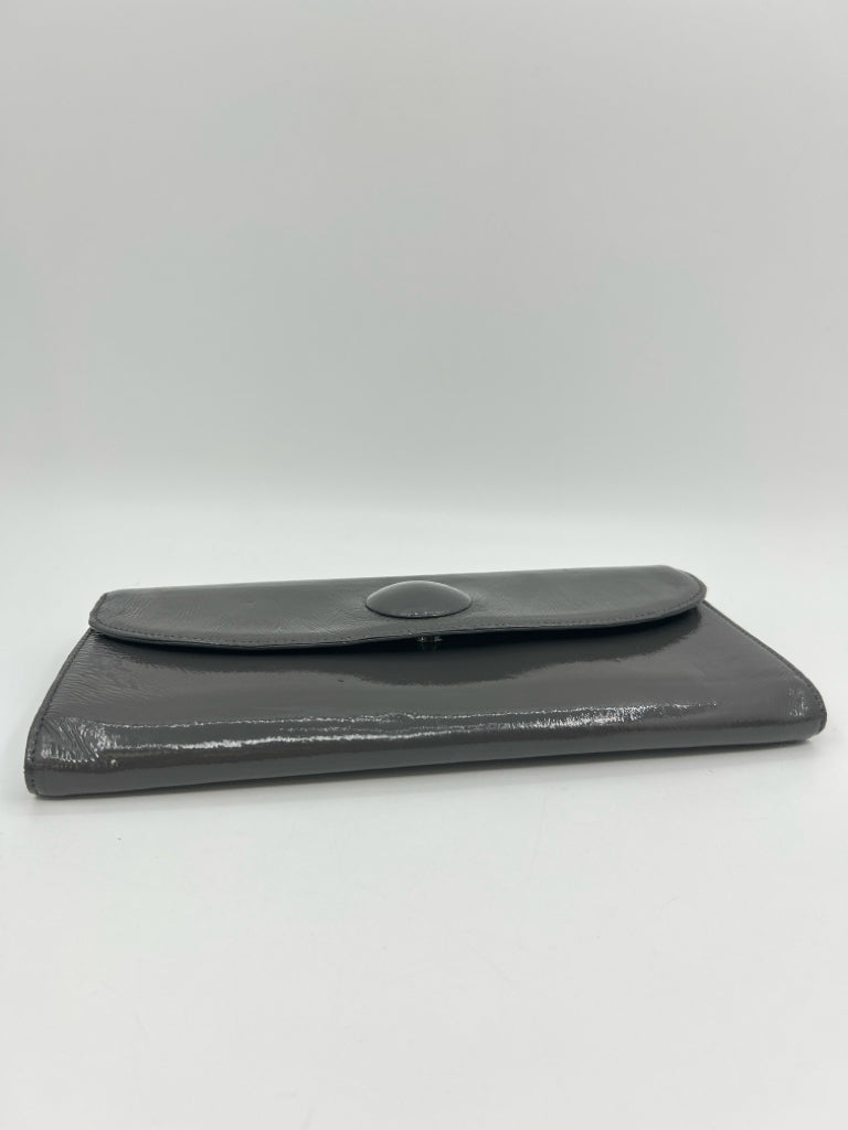 HOBO Women's Patent Leather Clutch