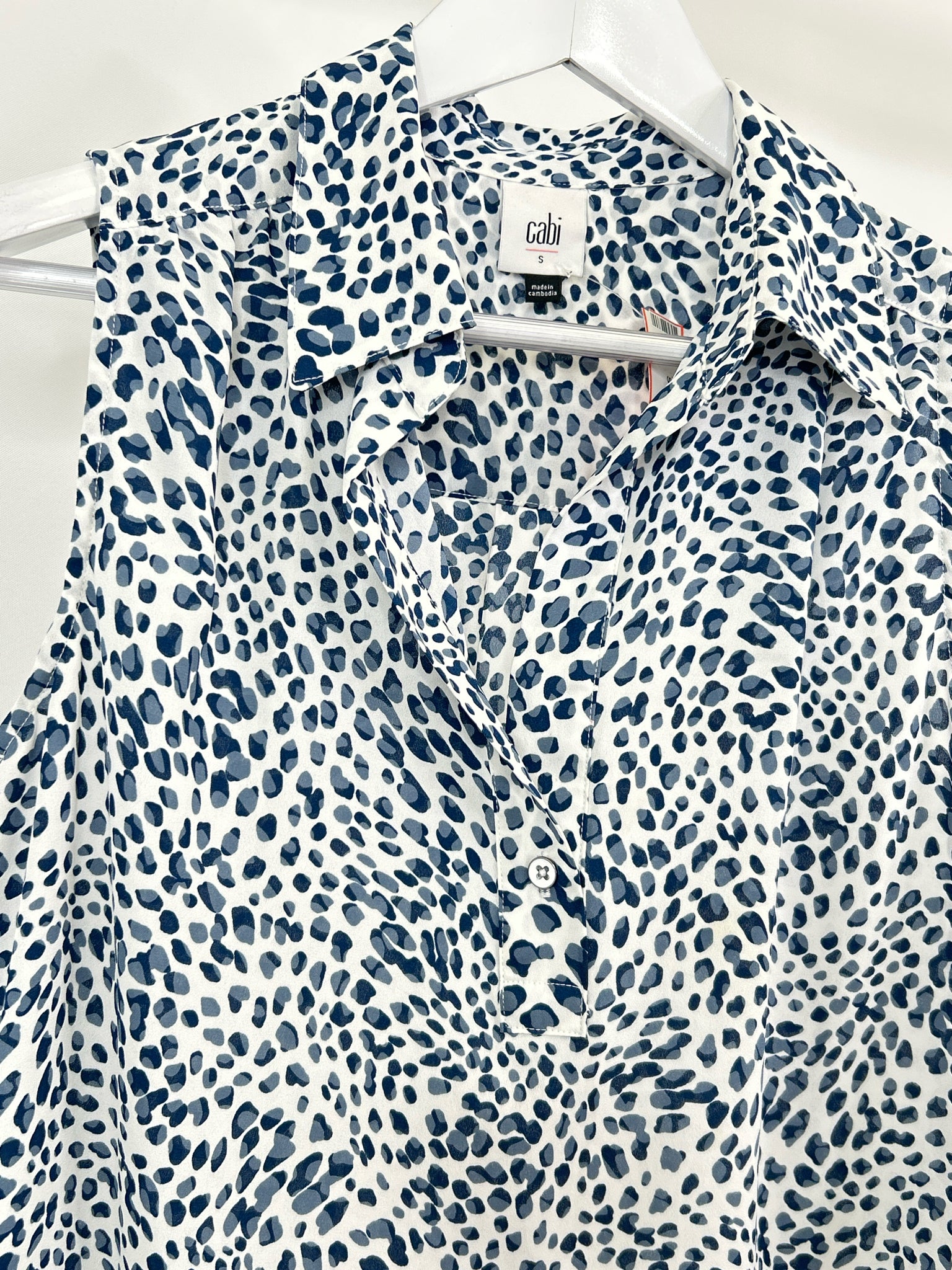 CABI Size S BLUE & WHITE Women Top