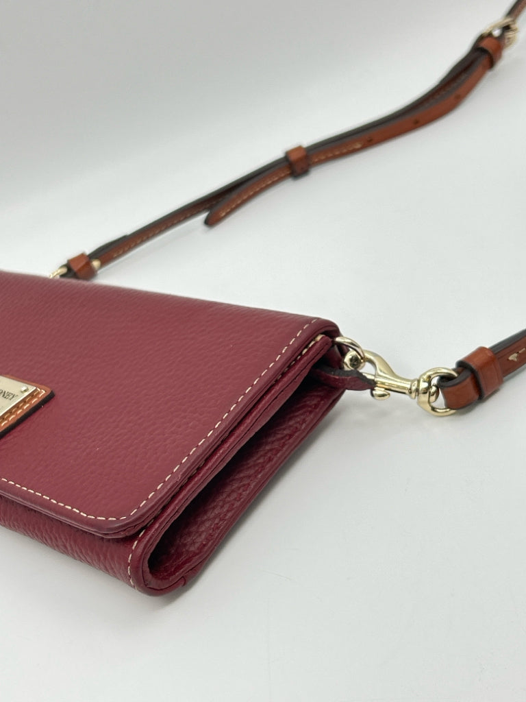 DOONEY & BOURKE BRICK RED Purse
