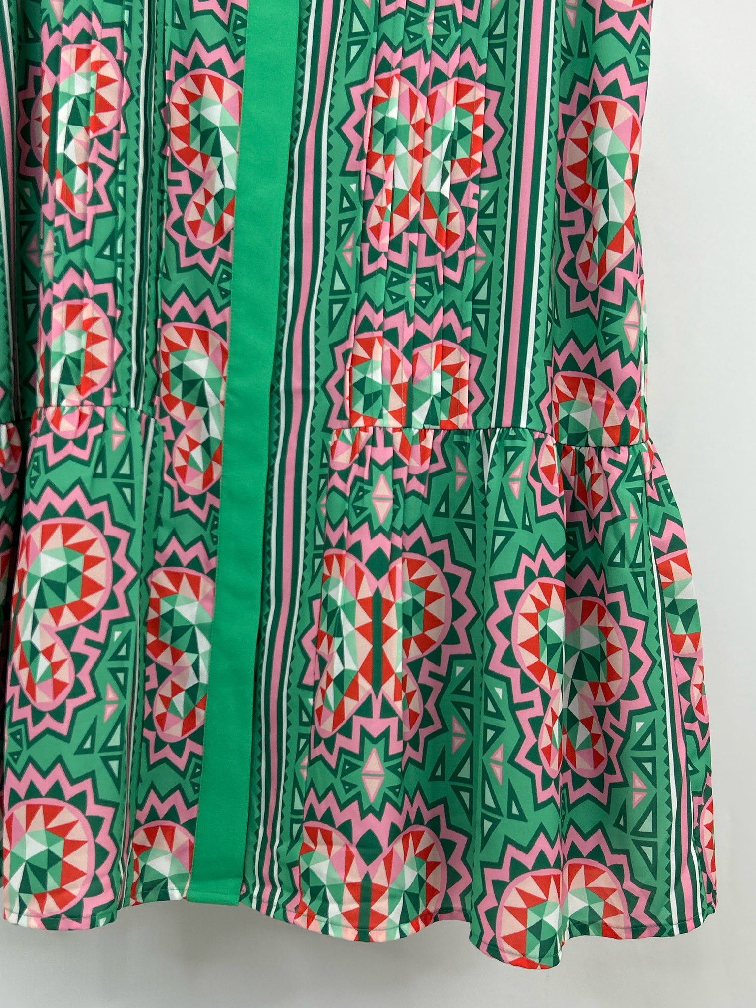 Emily McCarthy Size L GREEN AND PINK Women Dress