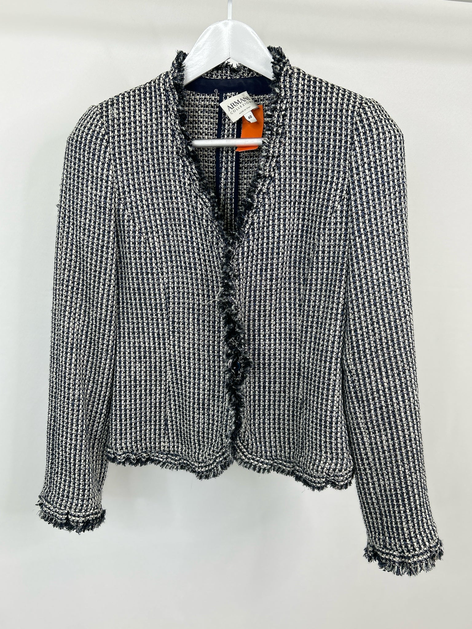 ARMANI COLLEZIONI Size 6 NAVY AND WHITE Women Blazer