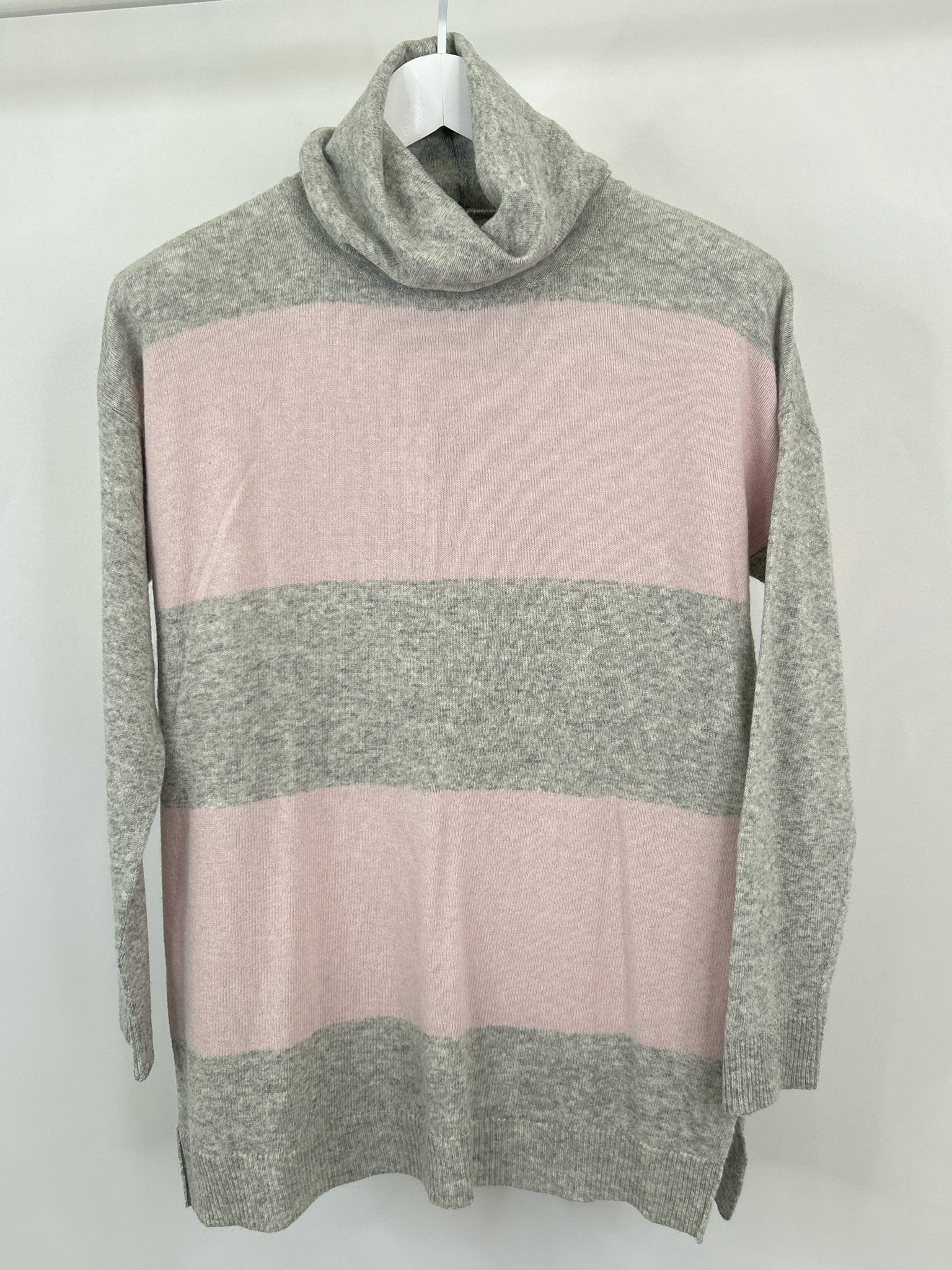 BENEDETTA B. Size S NWT GRAY STRIPED Women Sweater